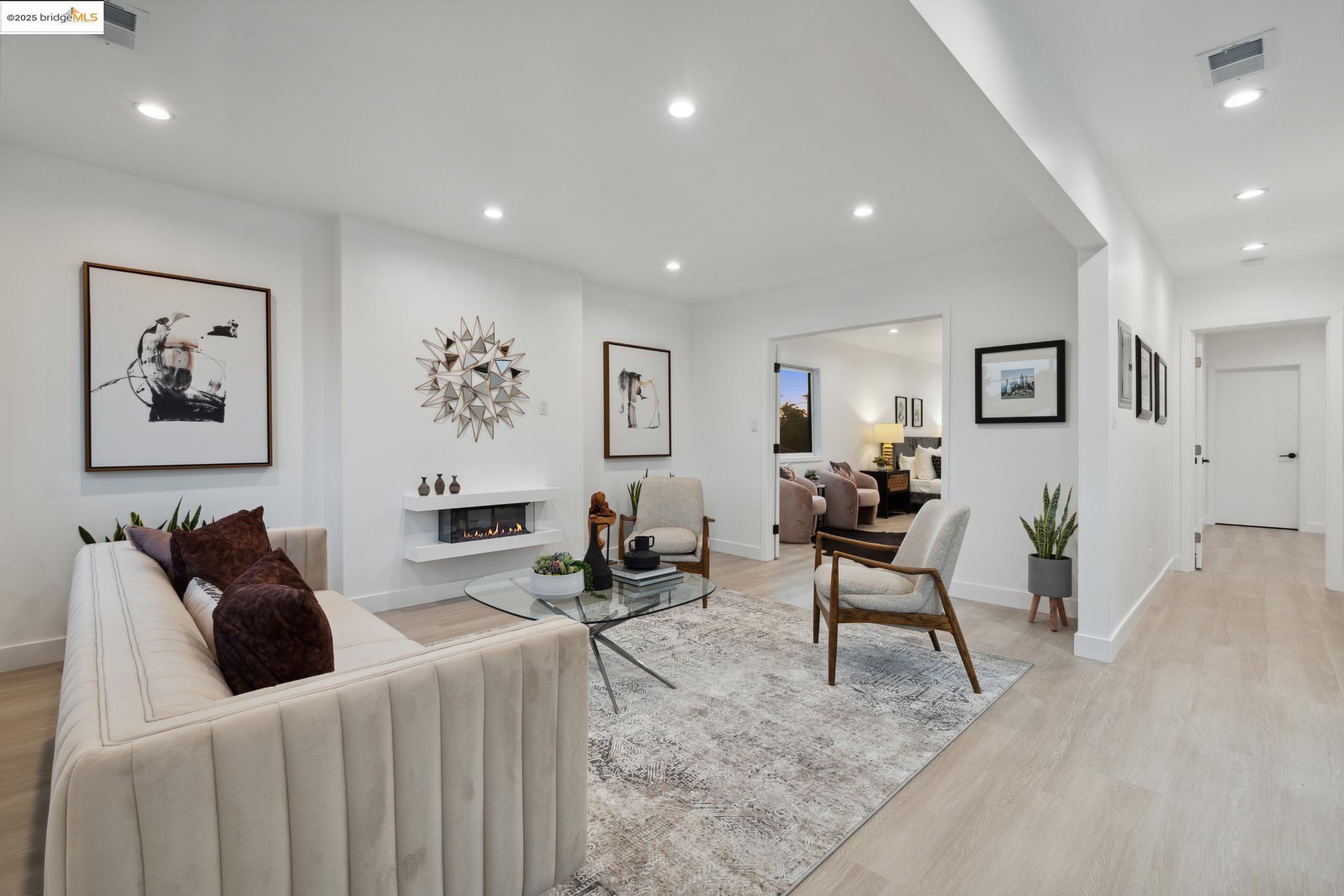 Detail Gallery Image 25 of 60 For 1207 Cedar St, Berkeley,  CA 94702 - 4 Beds | 4 Baths