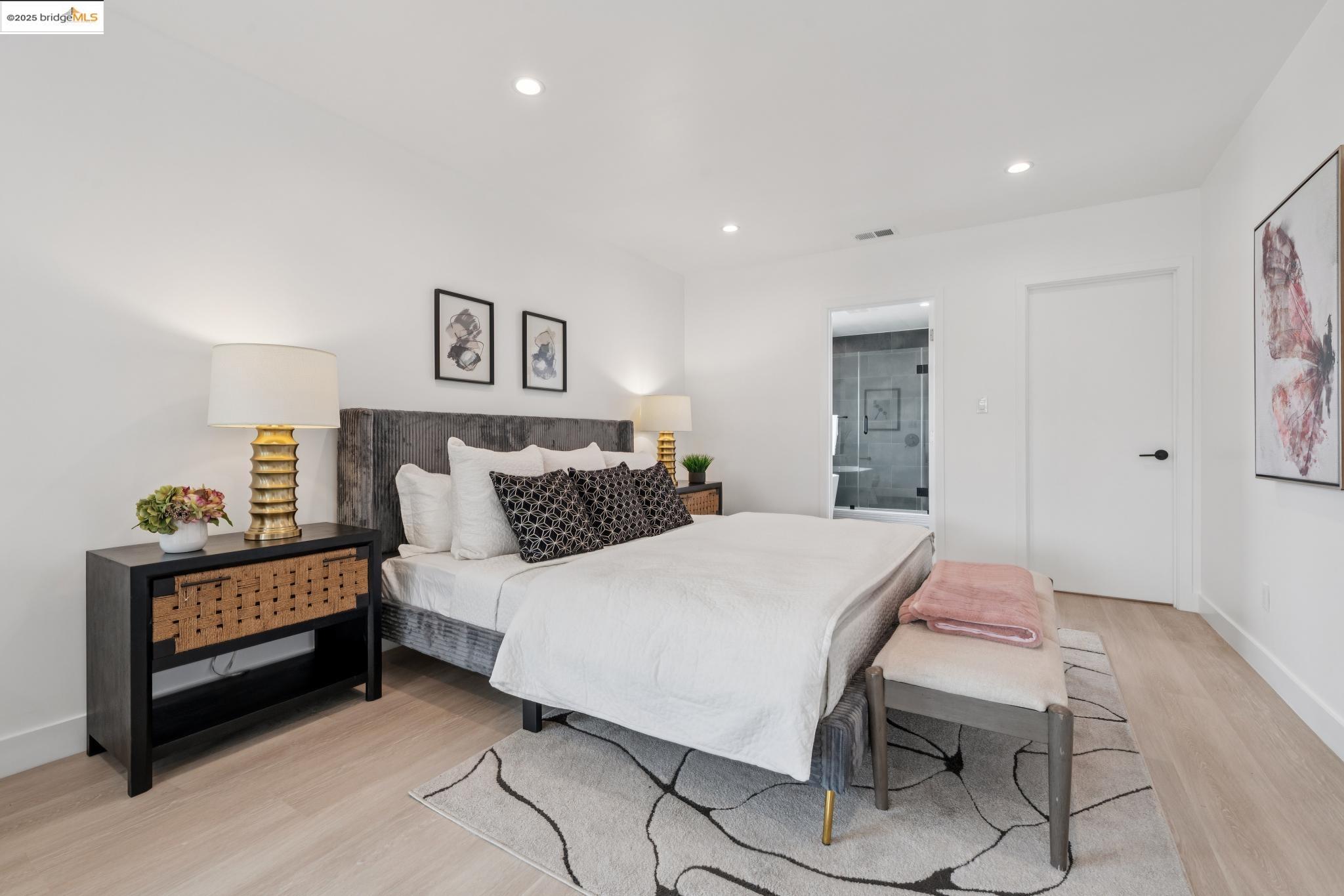 Detail Gallery Image 30 of 60 For 1207 Cedar St, Berkeley,  CA 94702 - 4 Beds | 4 Baths