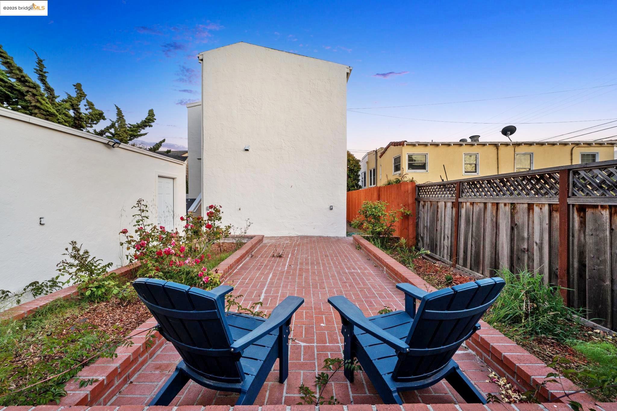 Detail Gallery Image 56 of 60 For 1207 Cedar St, Berkeley,  CA 94702 - 4 Beds | 4 Baths