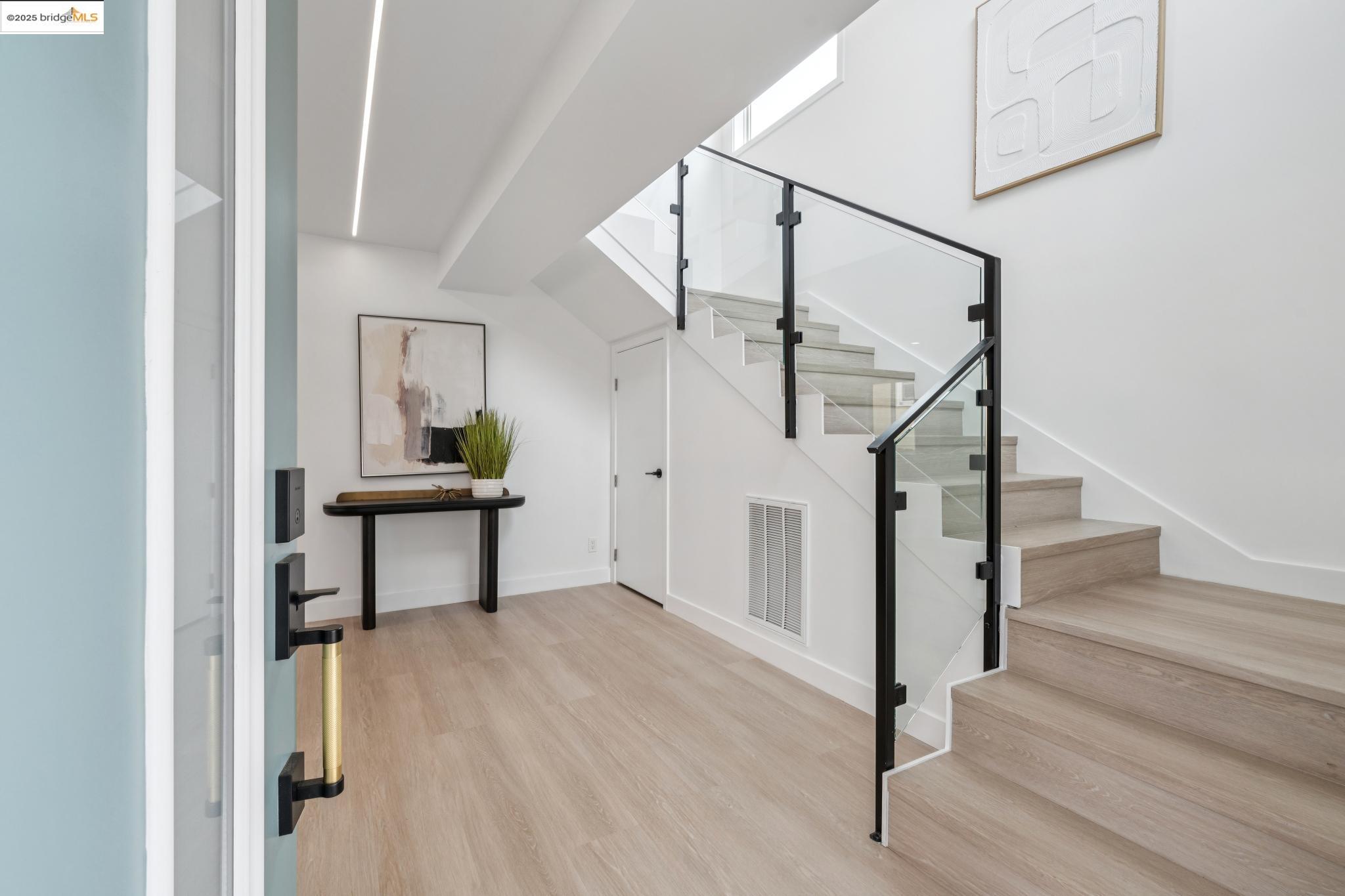 Detail Gallery Image 57 of 60 For 1207 Cedar St, Berkeley,  CA 94702 - 4 Beds | 4 Baths