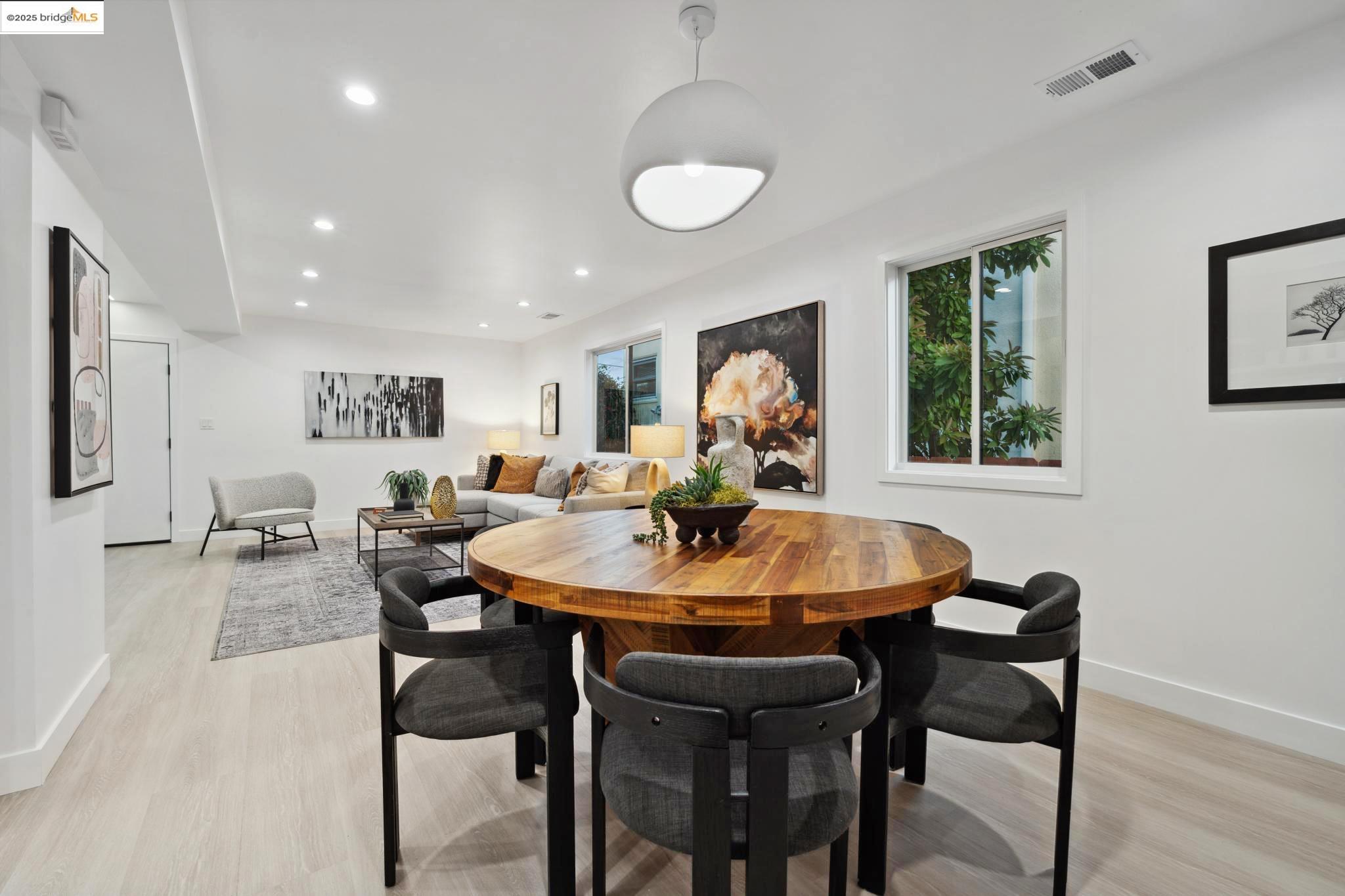 Detail Gallery Image 7 of 60 For 1207 Cedar St, Berkeley,  CA 94702 - 4 Beds | 4 Baths