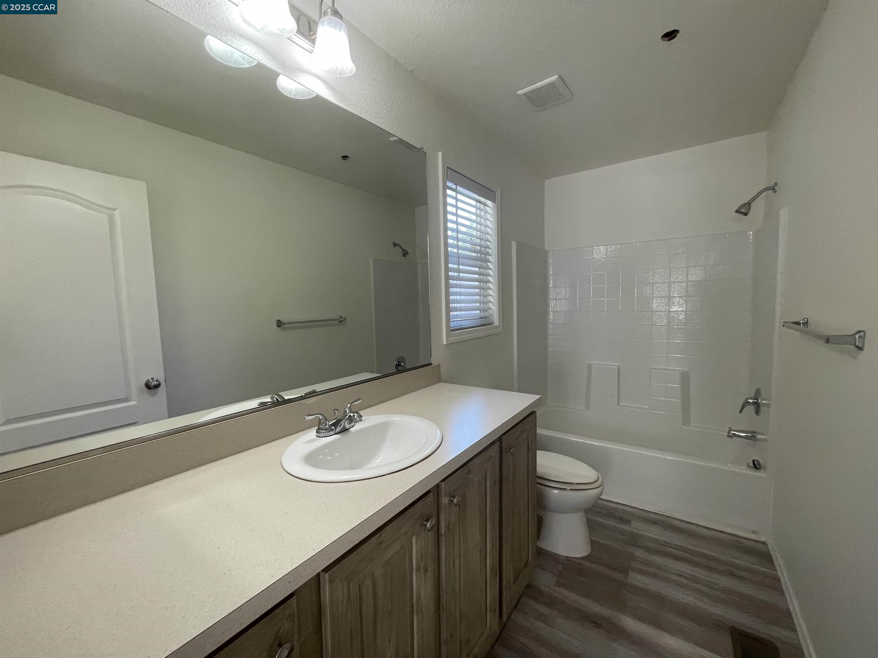 16 Washington St, Bay Point, California 94565, 3 Bedrooms Bedrooms, 7 Rooms Rooms,2 BathroomsBathrooms,Residential Lease,For Rent,16 Washington St,41101737