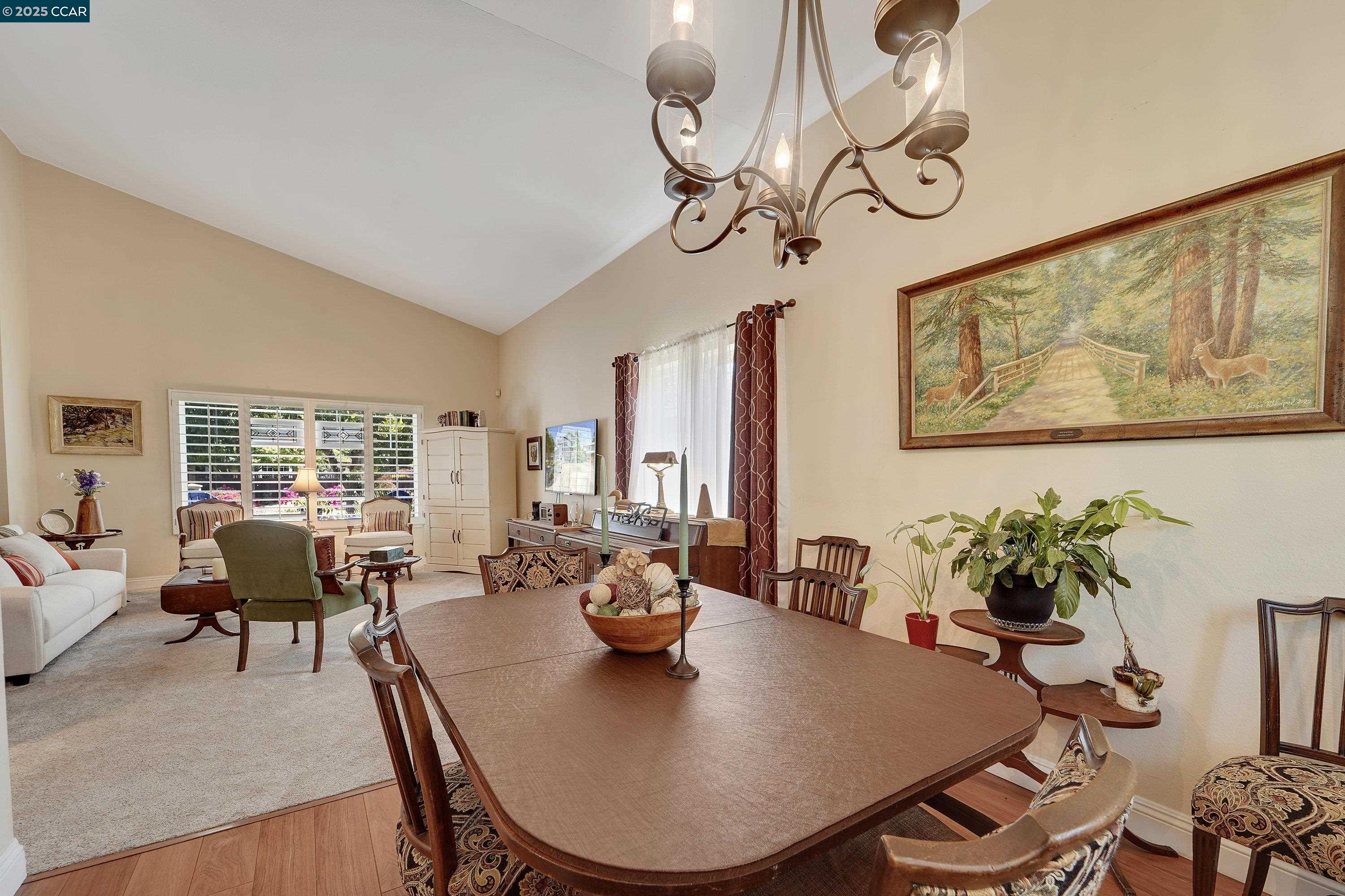 Detail Gallery Image 14 of 47 For 921 Bolton Cir, Benicia,  CA 94510 - 3 Beds | 2/1 Baths