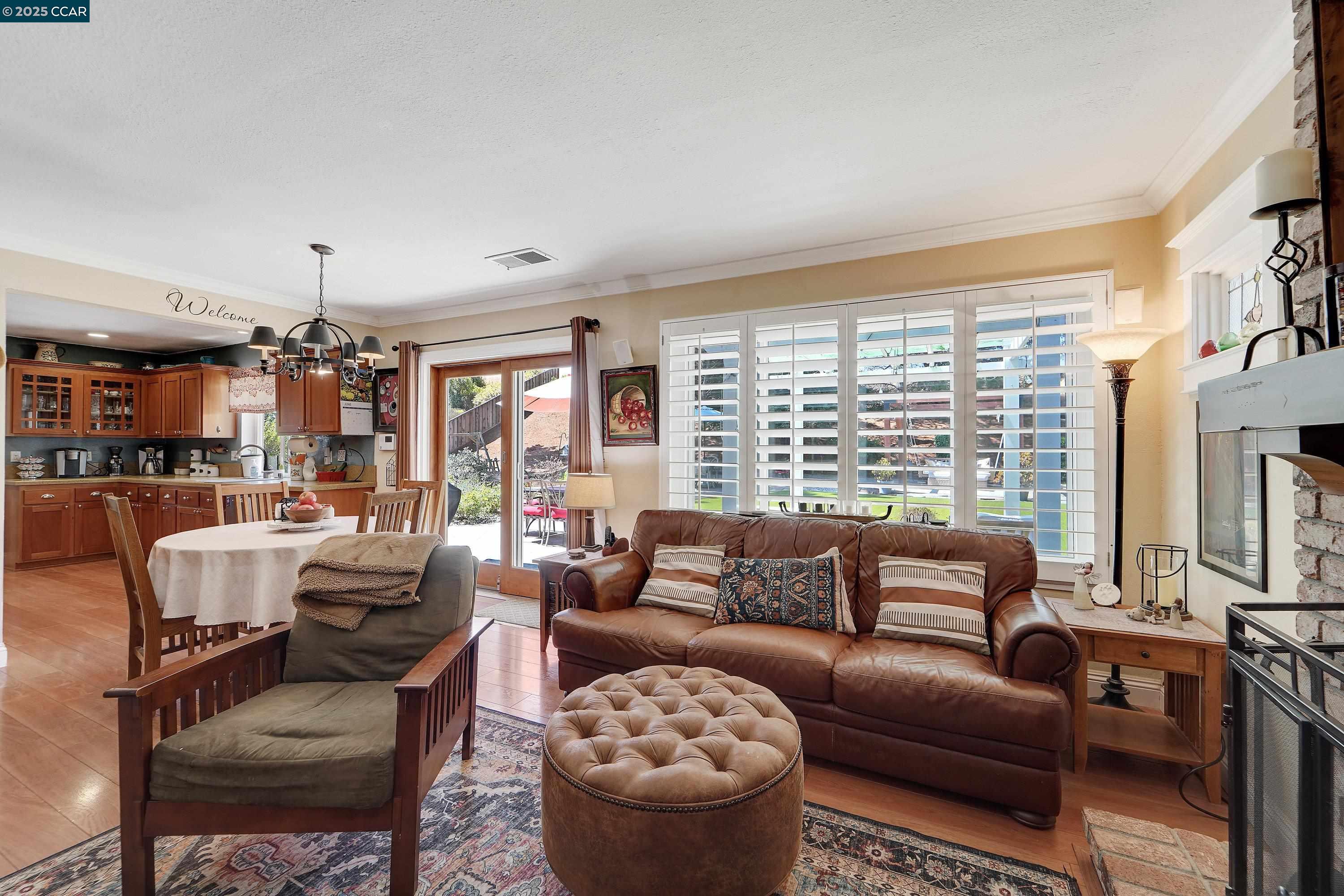 Detail Gallery Image 22 of 47 For 921 Bolton Cir, Benicia,  CA 94510 - 3 Beds | 2/1 Baths