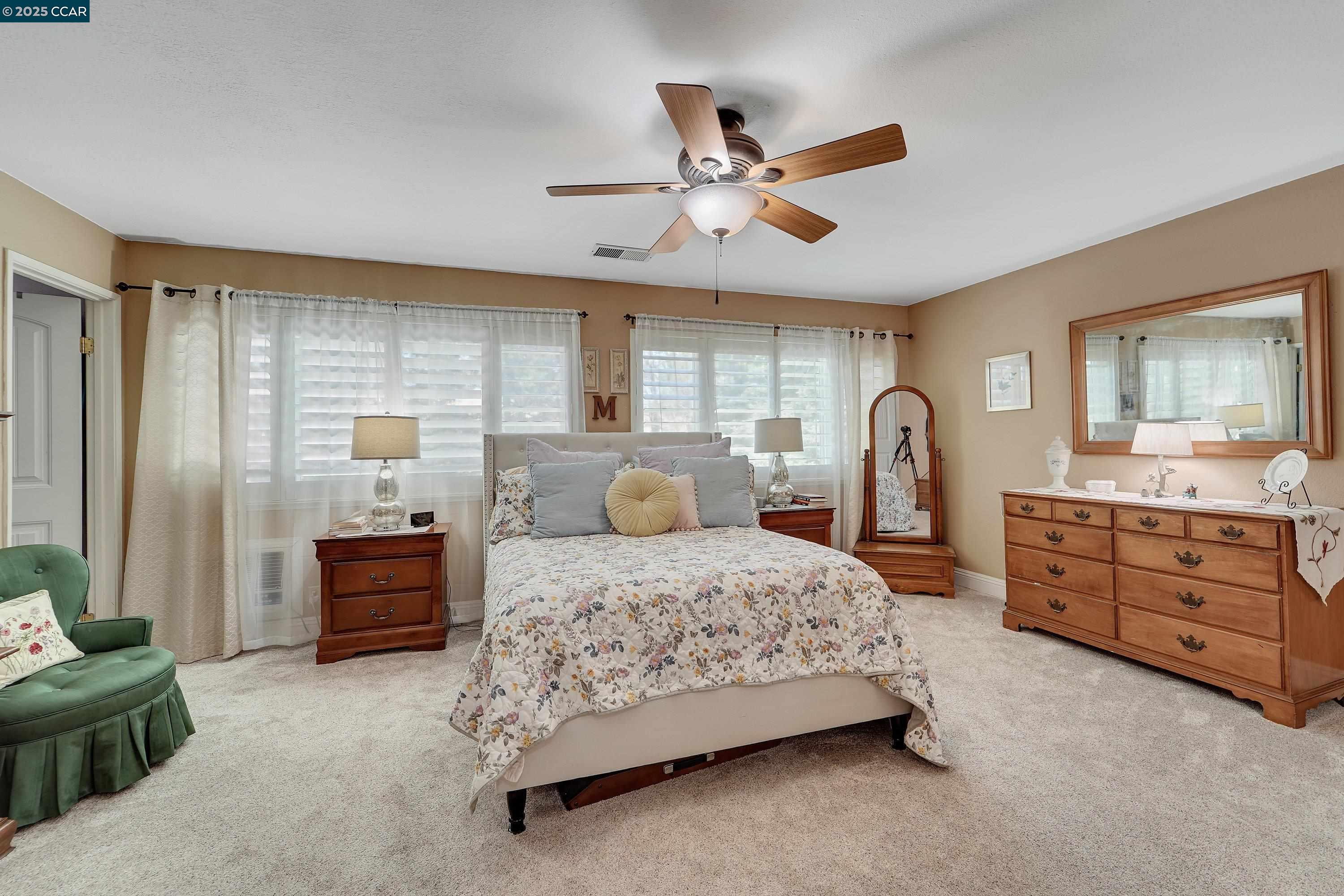 Detail Gallery Image 27 of 47 For 921 Bolton Cir, Benicia,  CA 94510 - 3 Beds | 2/1 Baths