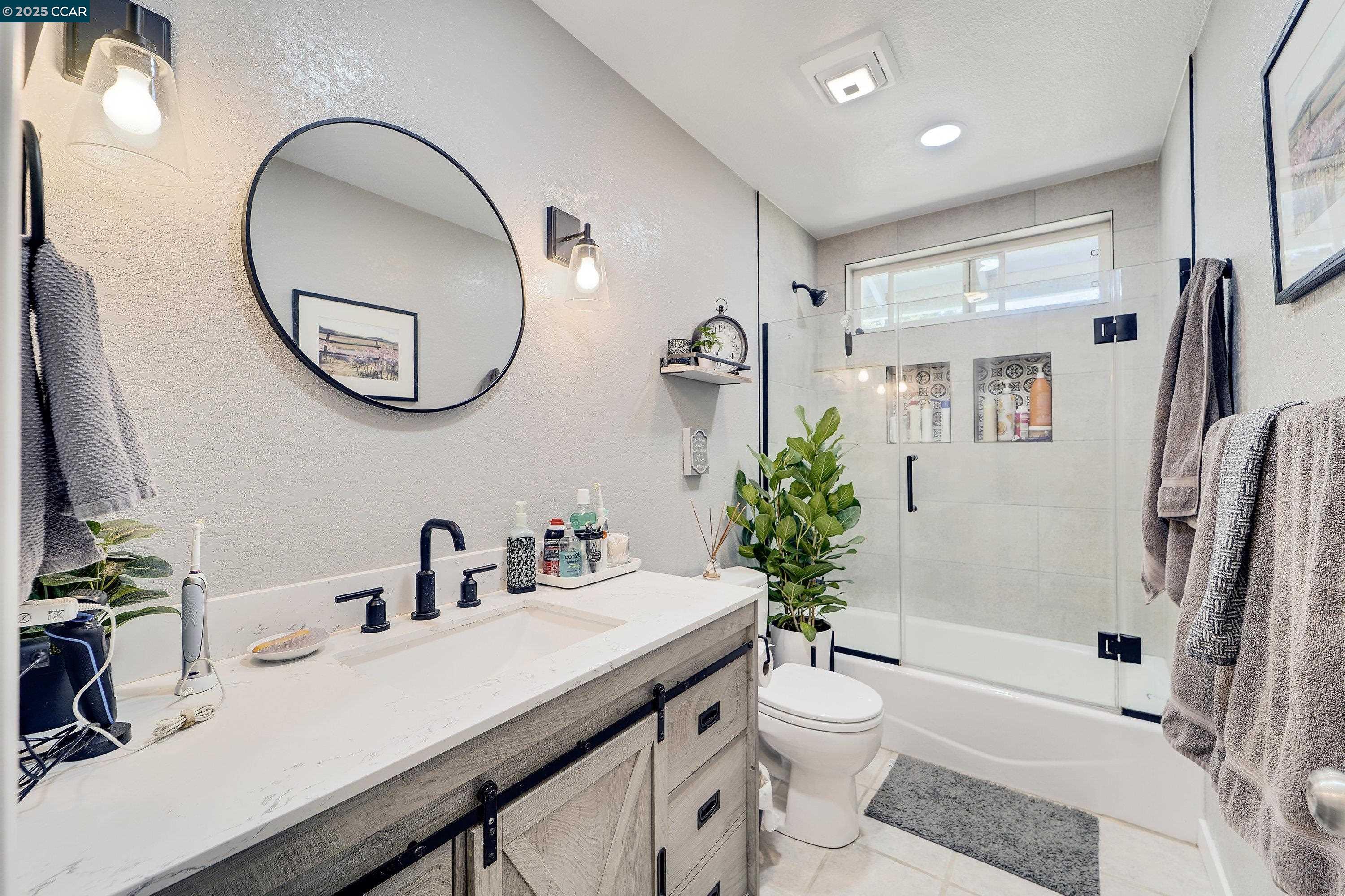 Detail Gallery Image 30 of 47 For 921 Bolton Cir, Benicia,  CA 94510 - 3 Beds | 2/1 Baths