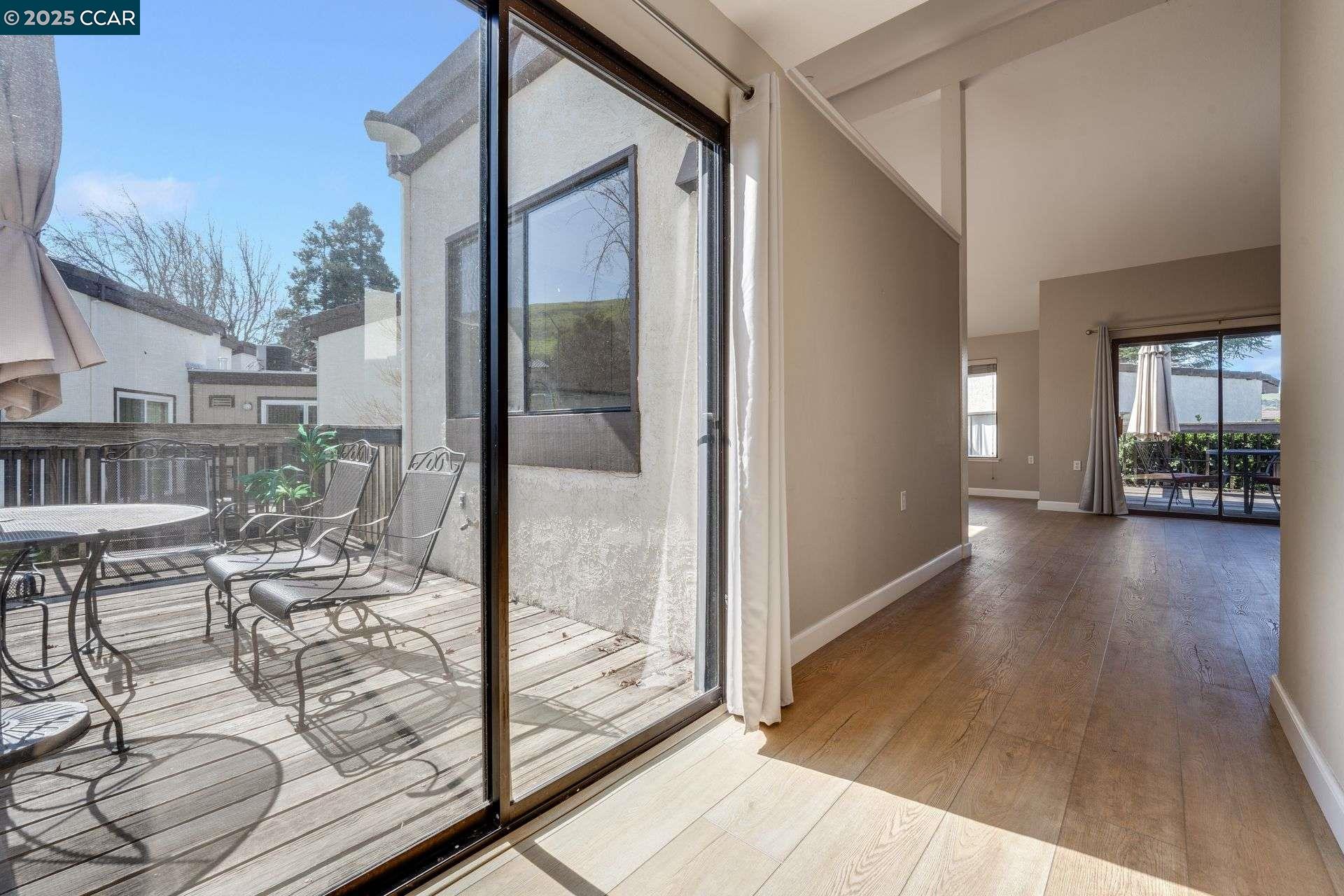 Photo #5: 41101744 Listing: Photo #5