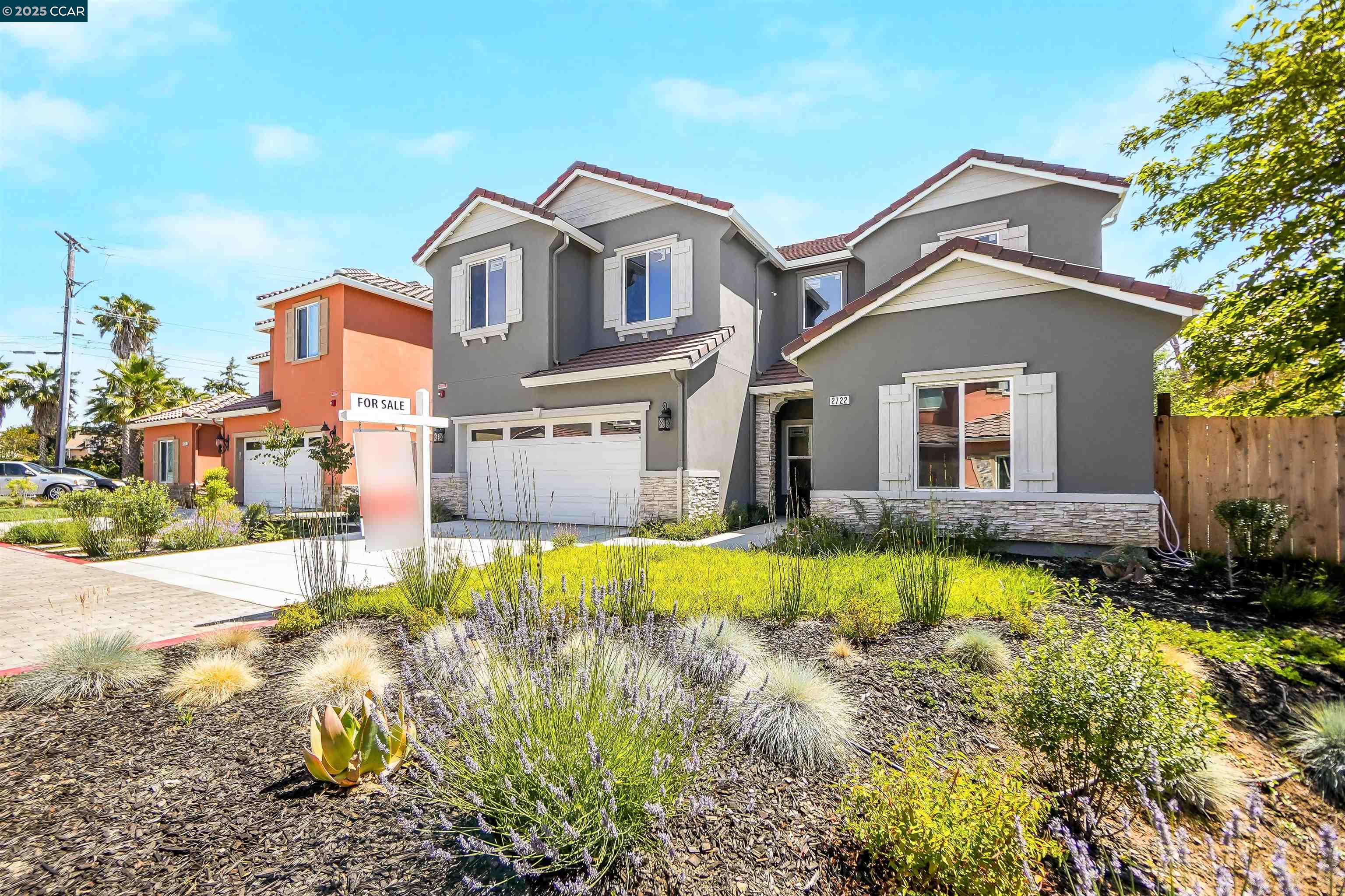 Detail Gallery Image 4 of 55 For 2722 Cowell Rd, Concord,  CA 94518 - 4 Beds | 3 Baths