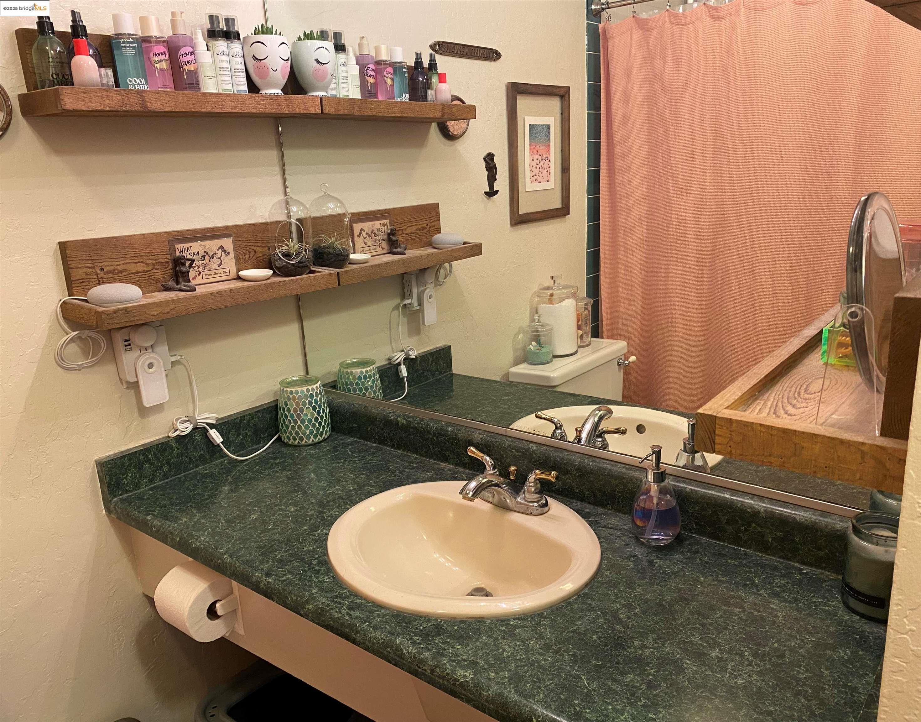 Photo #12: 41101749 Listing: Photo #12