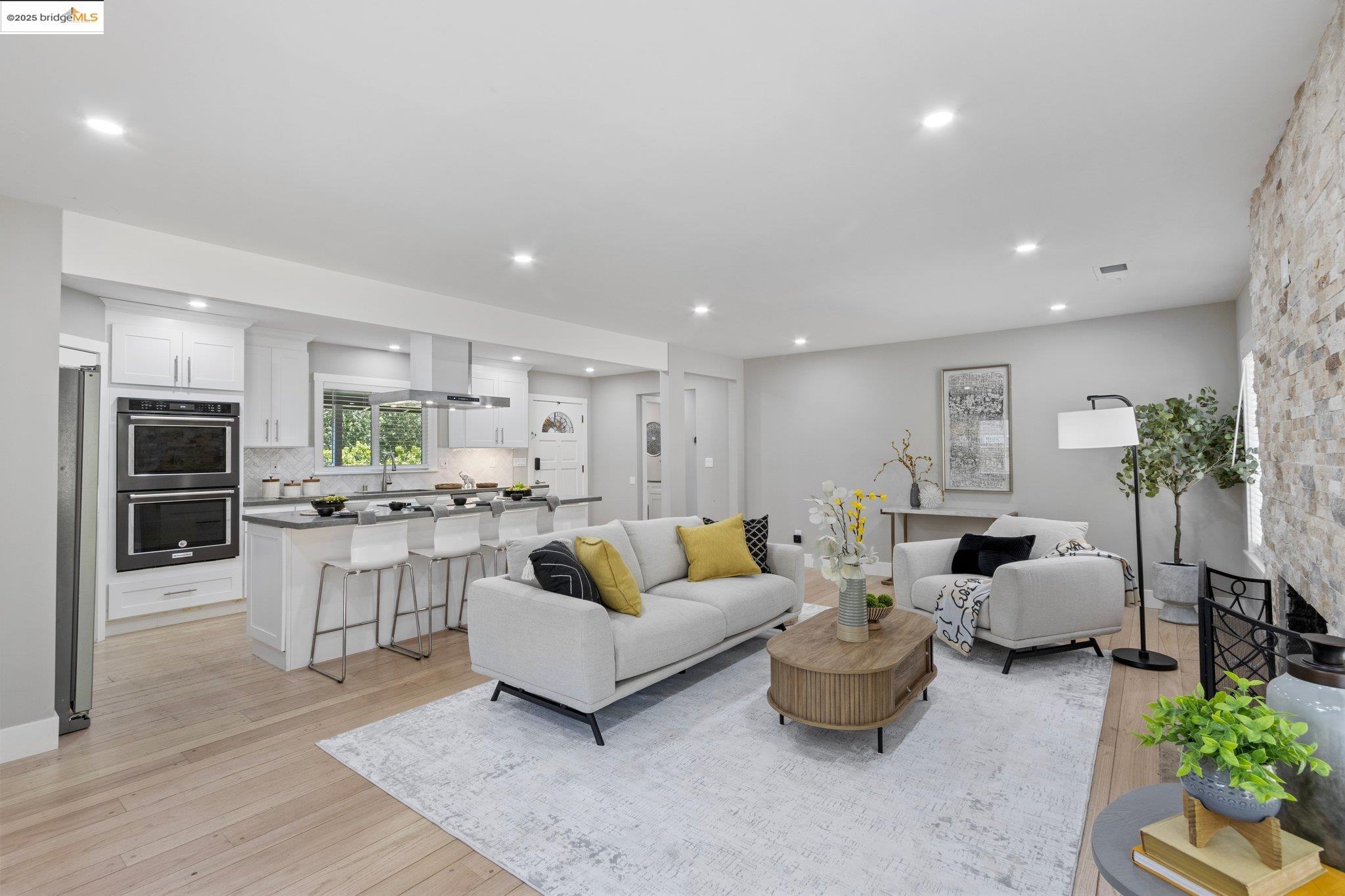 Detail Gallery Image 17 of 60 For 886 San Miguel Rd, Concord,  CA 94518 - 3 Beds | 2 Baths
