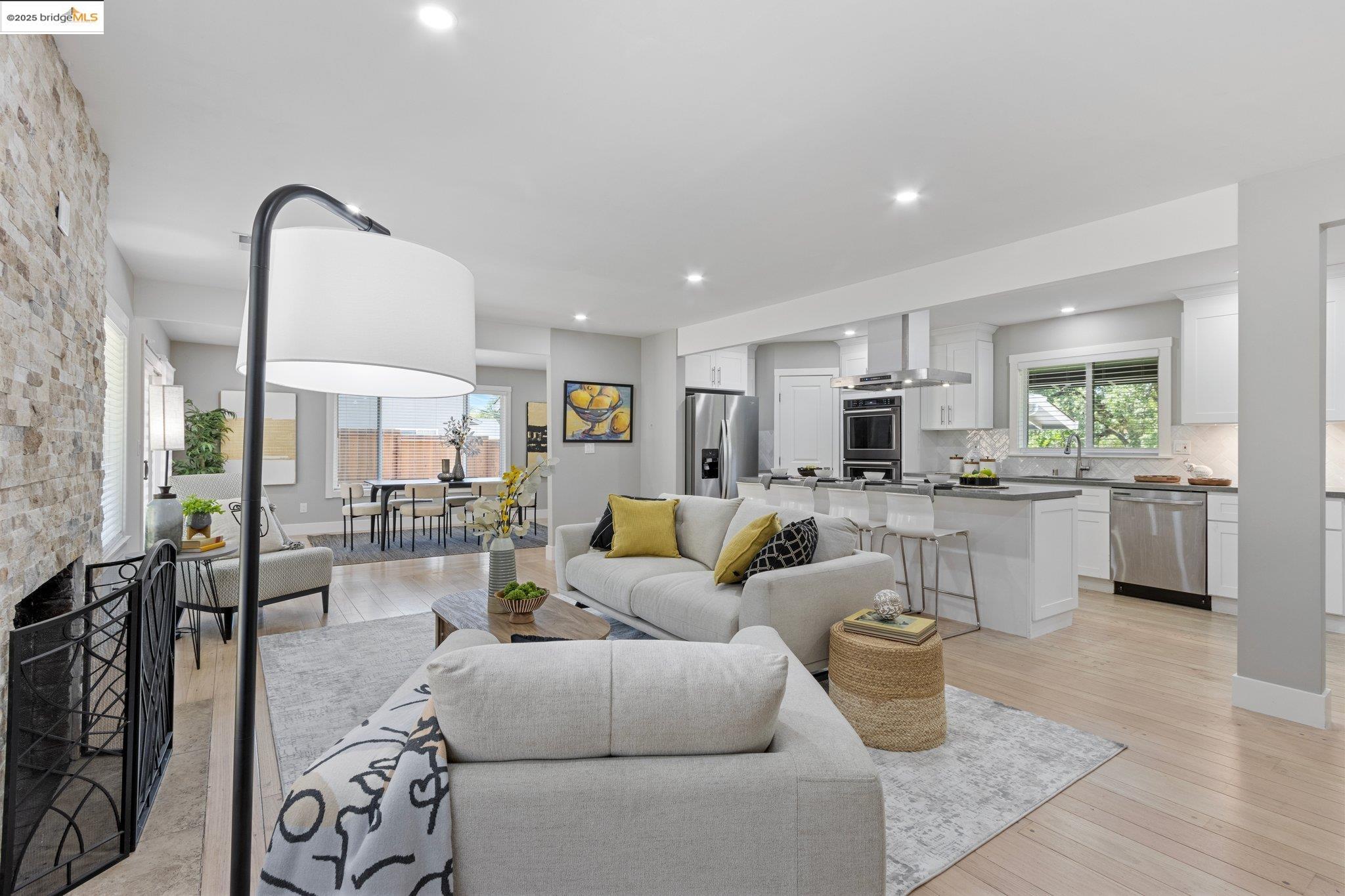 Detail Gallery Image 19 of 60 For 886 San Miguel Rd, Concord,  CA 94518 - 3 Beds | 2 Baths