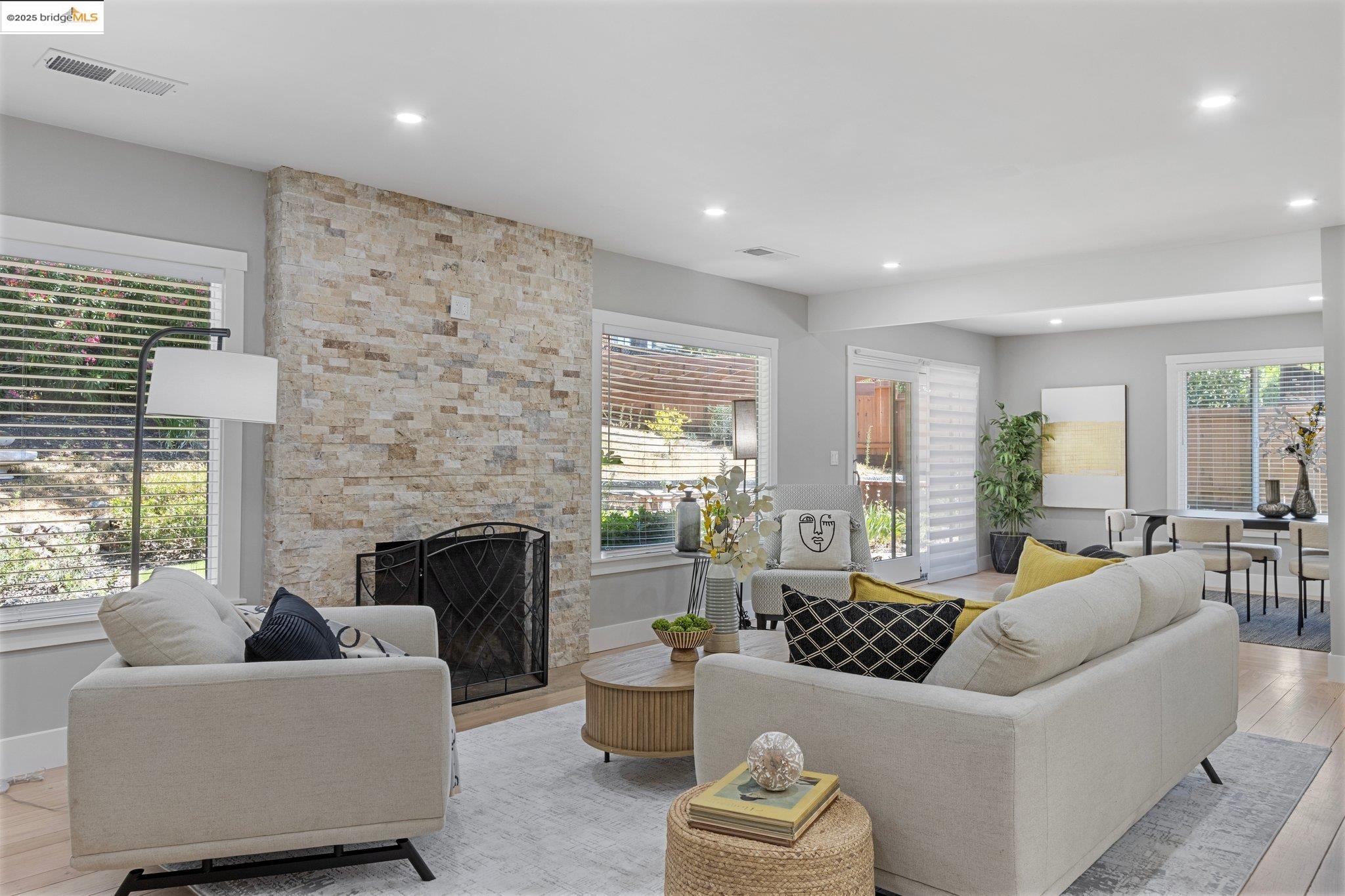 Detail Gallery Image 20 of 60 For 886 San Miguel Rd, Concord,  CA 94518 - 3 Beds | 2 Baths