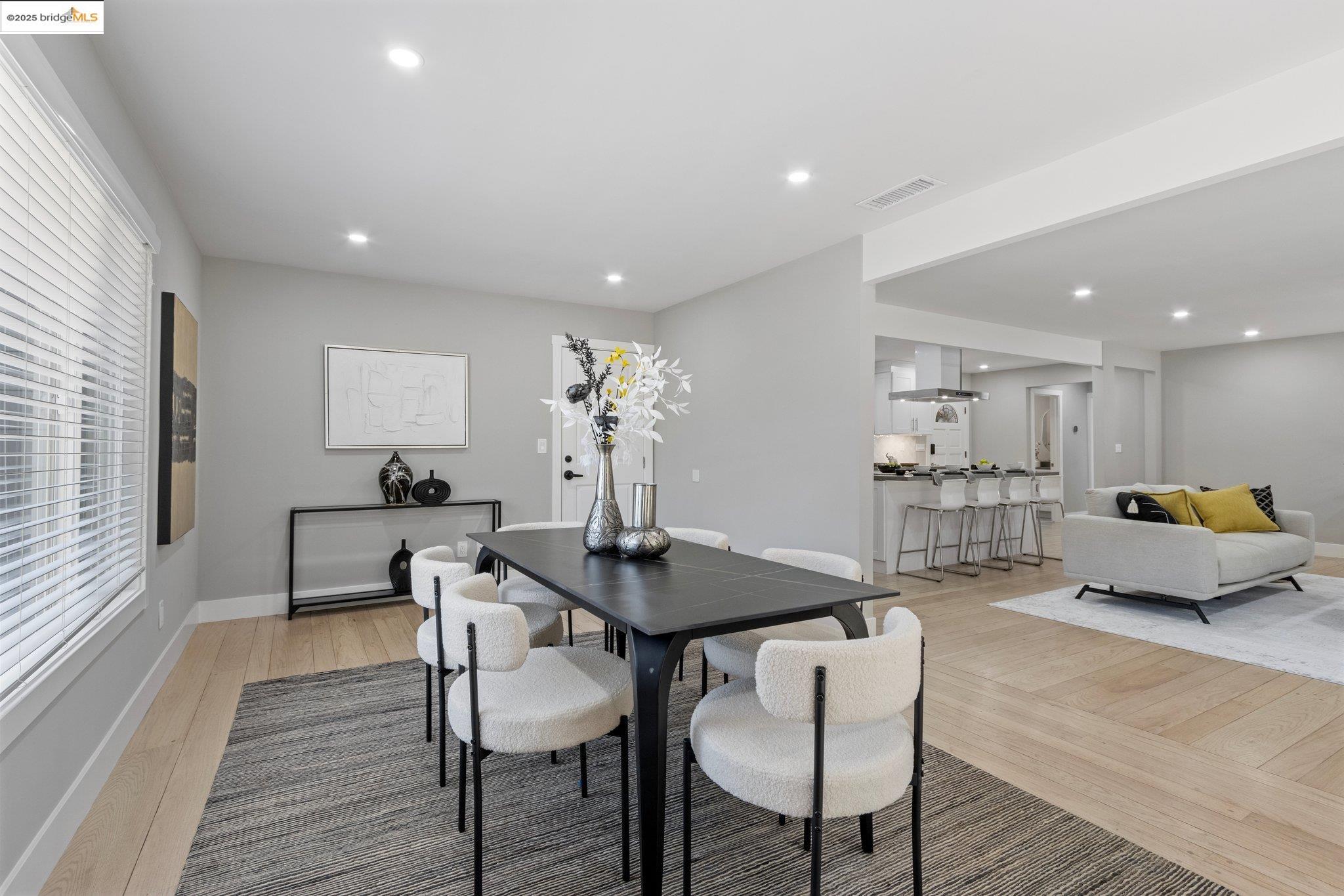 Detail Gallery Image 25 of 60 For 886 San Miguel Rd, Concord,  CA 94518 - 3 Beds | 2 Baths