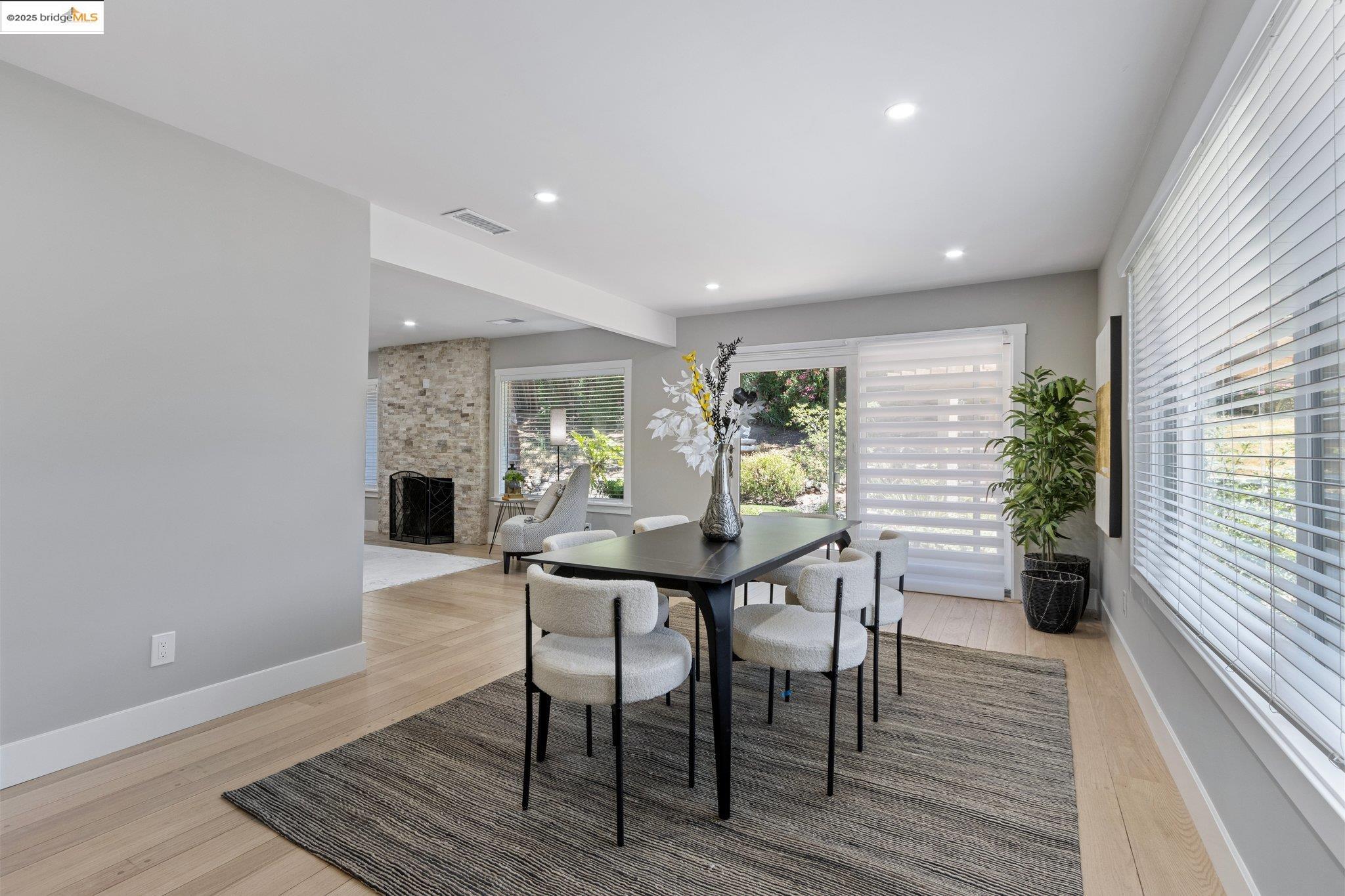 Detail Gallery Image 26 of 60 For 886 San Miguel Rd, Concord,  CA 94518 - 3 Beds | 2 Baths