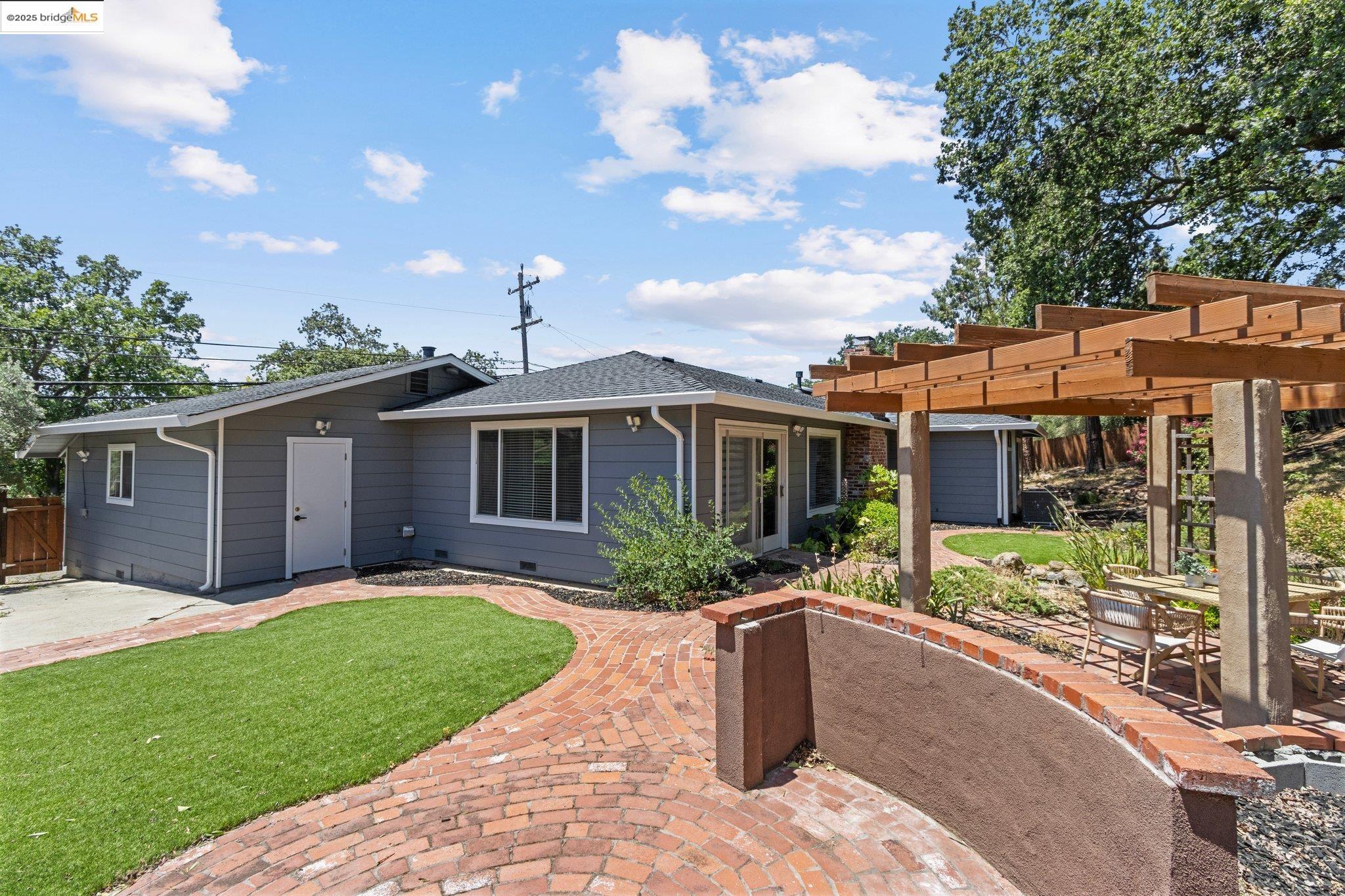 Detail Gallery Image 44 of 60 For 886 San Miguel Rd, Concord,  CA 94518 - 3 Beds | 2 Baths