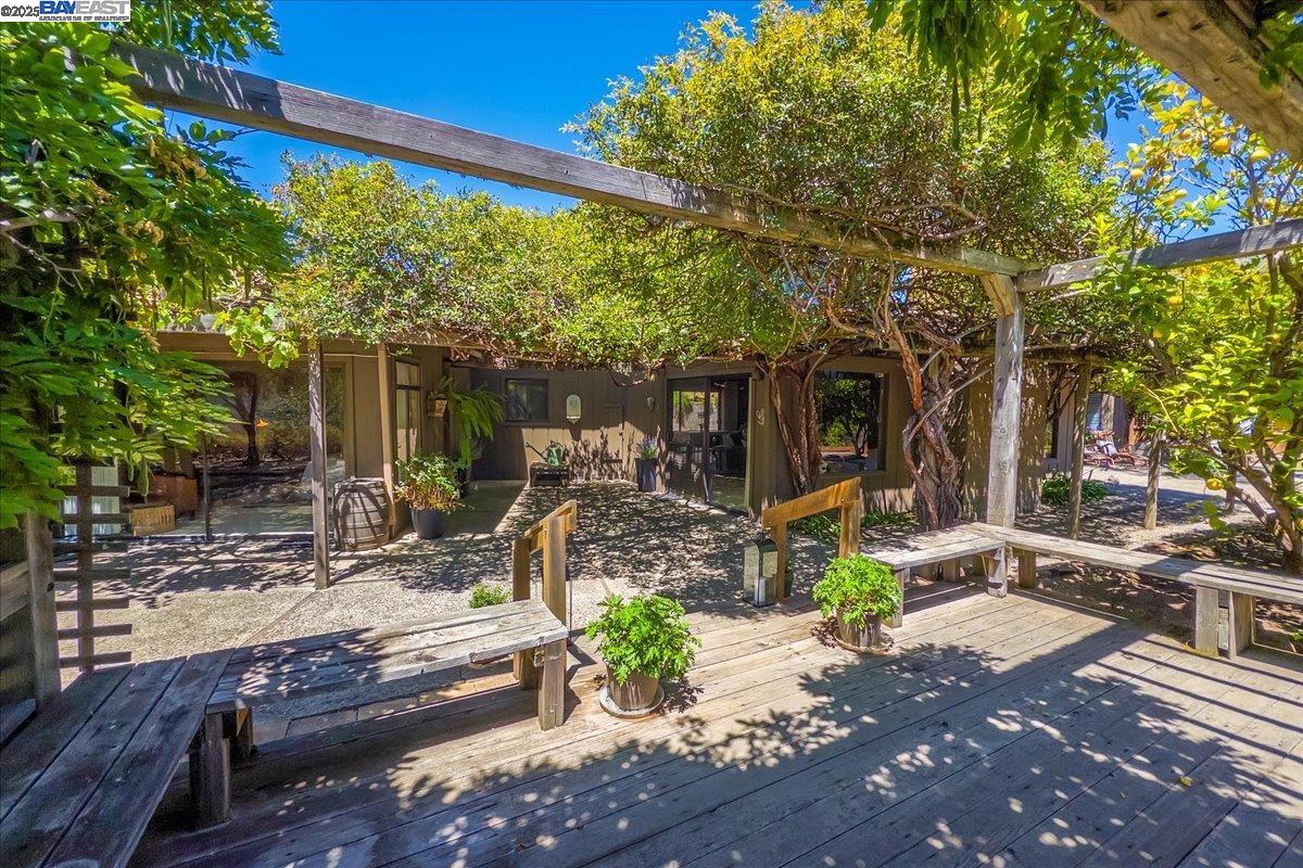 Detail Gallery Image 29 of 54 For 15335 via Los Tulares, Carmel Valley,  CA 93924 - 2 Beds | 2 Baths