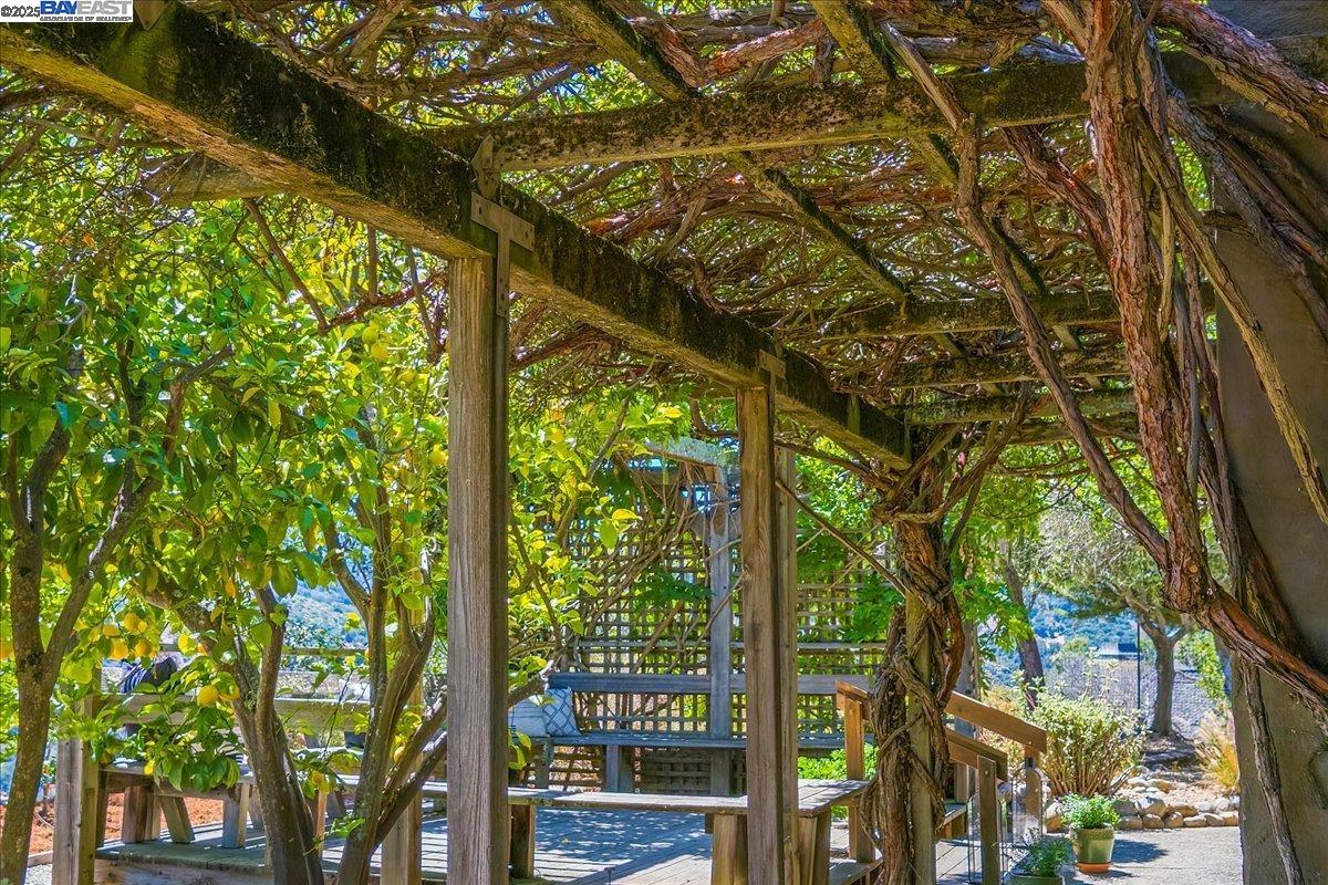 Detail Gallery Image 30 of 54 For 15335 via Los Tulares, Carmel Valley,  CA 93924 - 2 Beds | 2 Baths