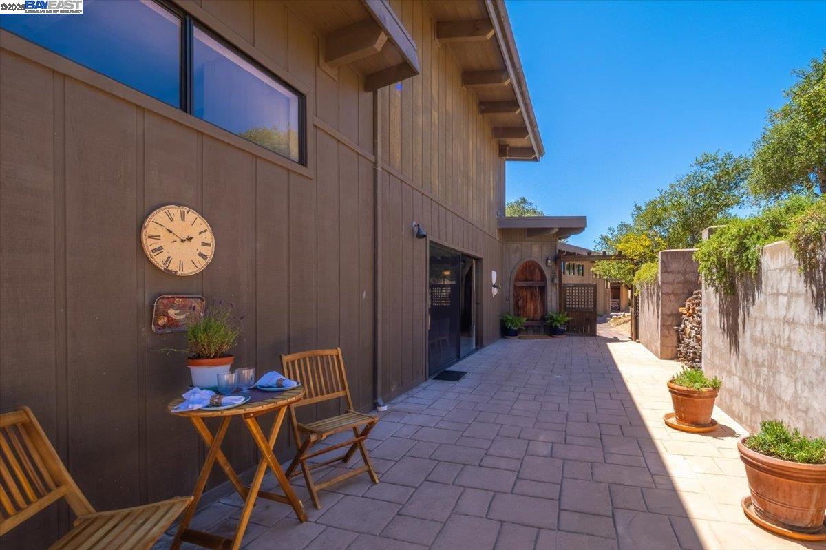 Detail Gallery Image 42 of 54 For 15335 via Los Tulares, Carmel Valley,  CA 93924 - 2 Beds | 2 Baths