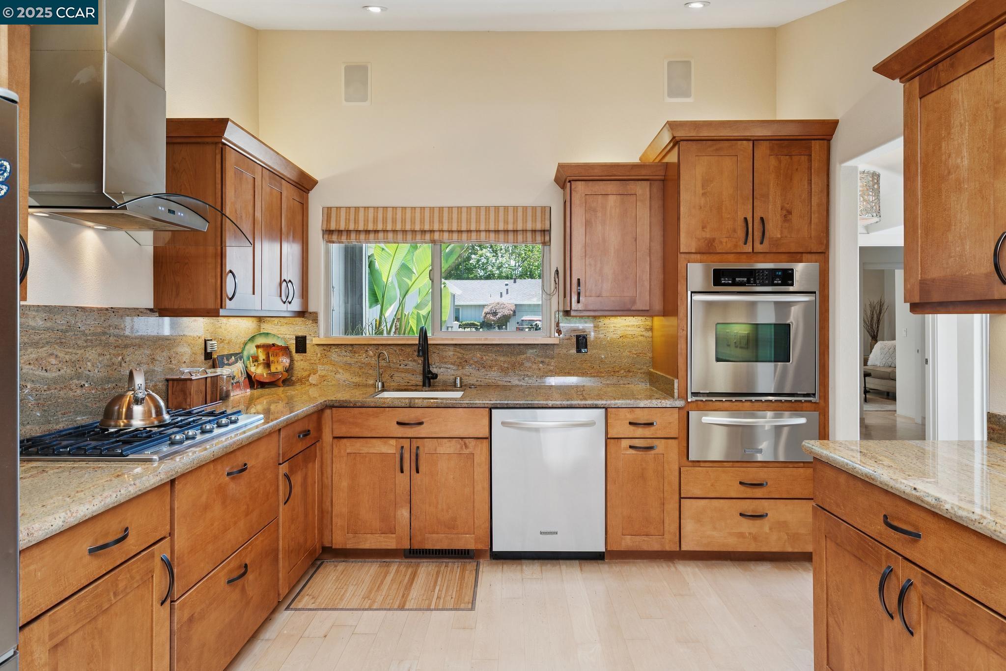 Photo #15: 41101761 Listing: Photo #15