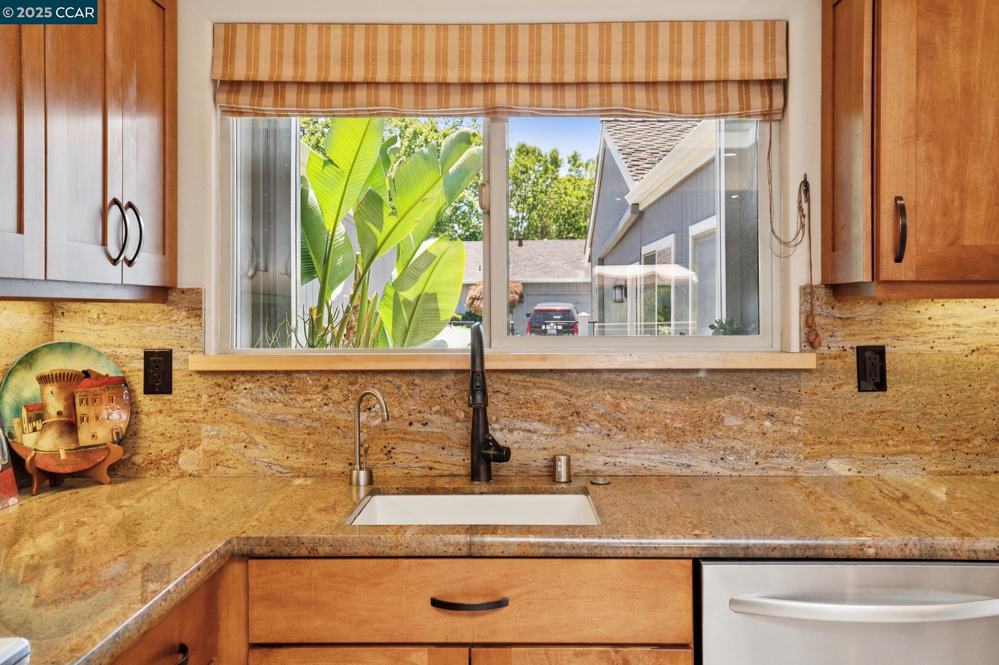 Photo #18: 41101761 Listing: Photo #18