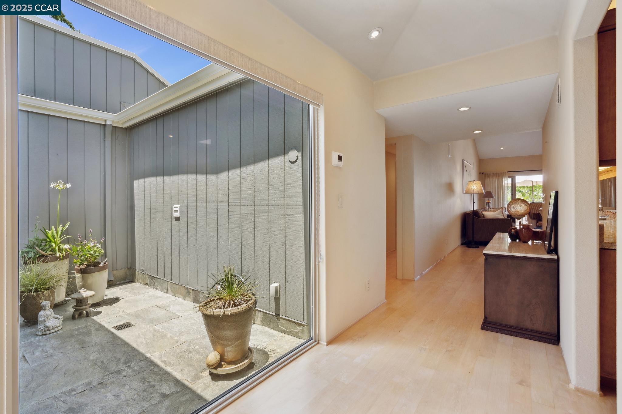Photo #3: 41101761 Listing 
