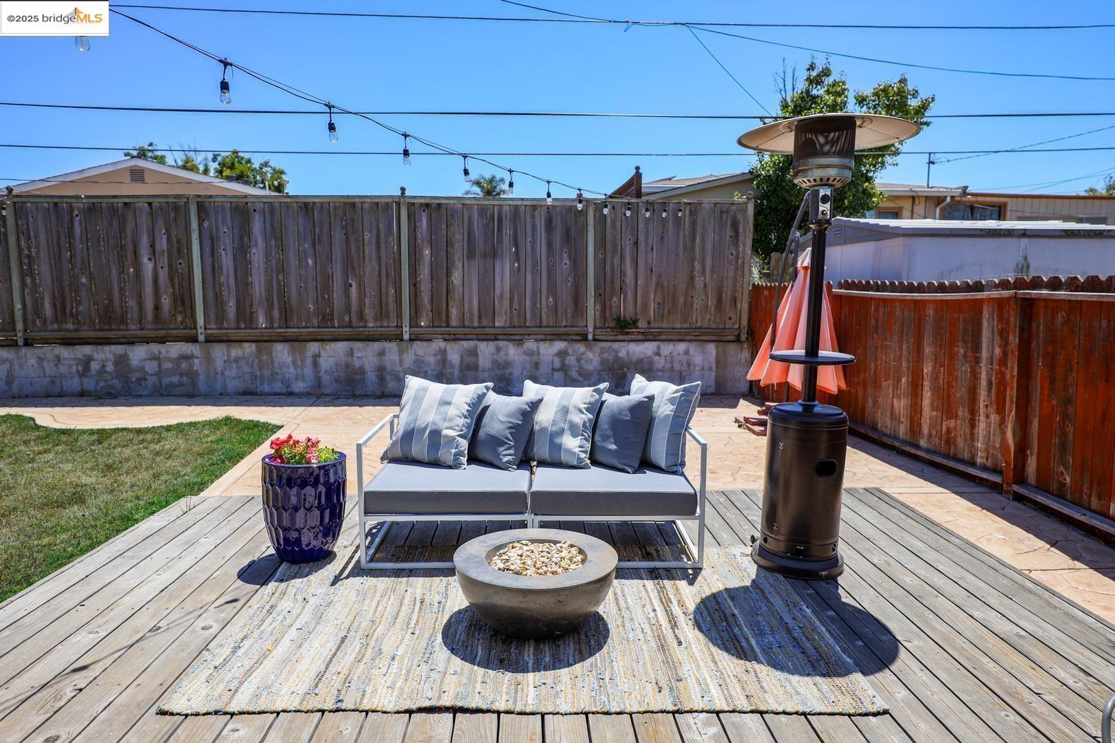 Detail Gallery Image 22 of 30 For 2932 Gilma Dr, Richmond,  CA 94806 - 3 Beds | 2 Baths