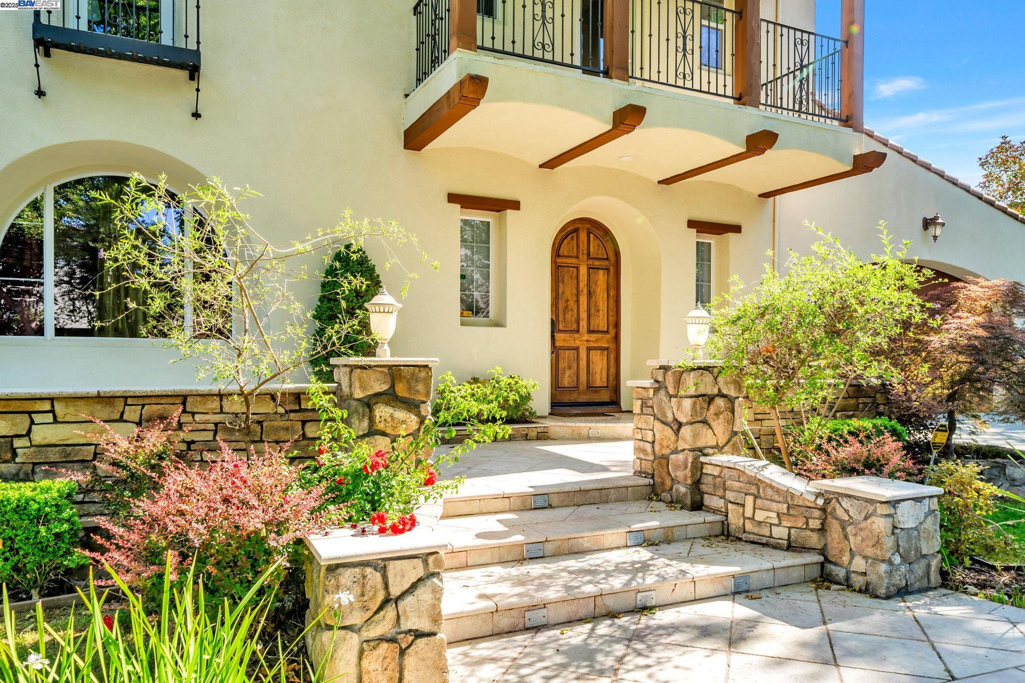 2048 Feathermint Dr, San Ramon, California 94582, 6 Bedrooms Bedrooms, 13 Rooms Rooms,3 BathroomsBathrooms,Residential Lease,For Rent,2048 Feathermint Dr,41101769