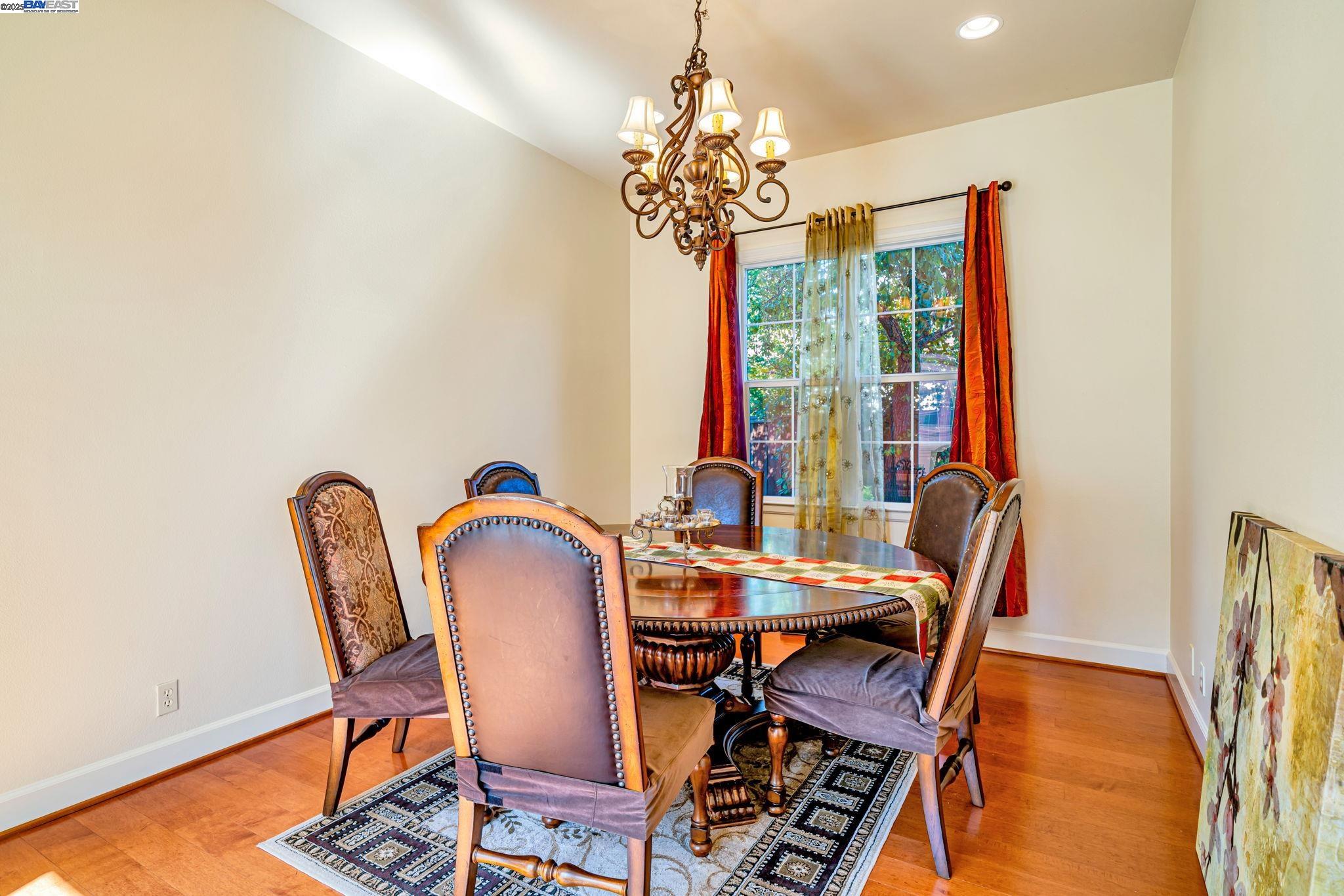 2048 Feathermint Dr, San Ramon, California 94582, 6 Bedrooms Bedrooms, 13 Rooms Rooms,3 BathroomsBathrooms,Residential Lease,For Rent,2048 Feathermint Dr,41101769