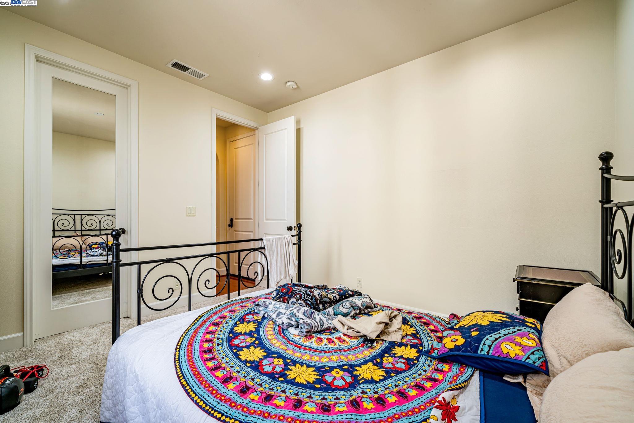 2048 Feathermint Dr, San Ramon, California 94582, 6 Bedrooms Bedrooms, 13 Rooms Rooms,3 BathroomsBathrooms,Residential Lease,For Rent,2048 Feathermint Dr,41101769