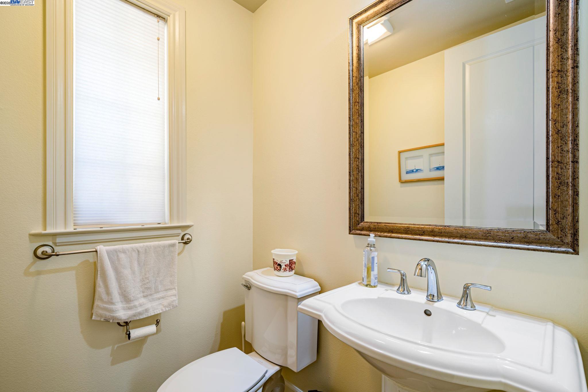 2048 Feathermint Dr, San Ramon, California 94582, 6 Bedrooms Bedrooms, 13 Rooms Rooms,3 BathroomsBathrooms,Residential Lease,For Rent,2048 Feathermint Dr,41101769