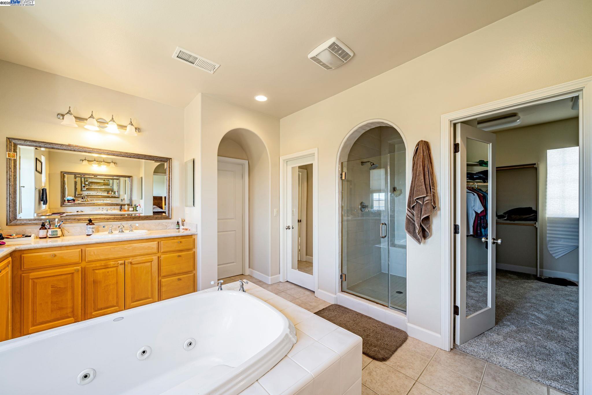 2048 Feathermint Dr, San Ramon, California 94582, 6 Bedrooms Bedrooms, 13 Rooms Rooms,3 BathroomsBathrooms,Residential Lease,For Rent,2048 Feathermint Dr,41101769