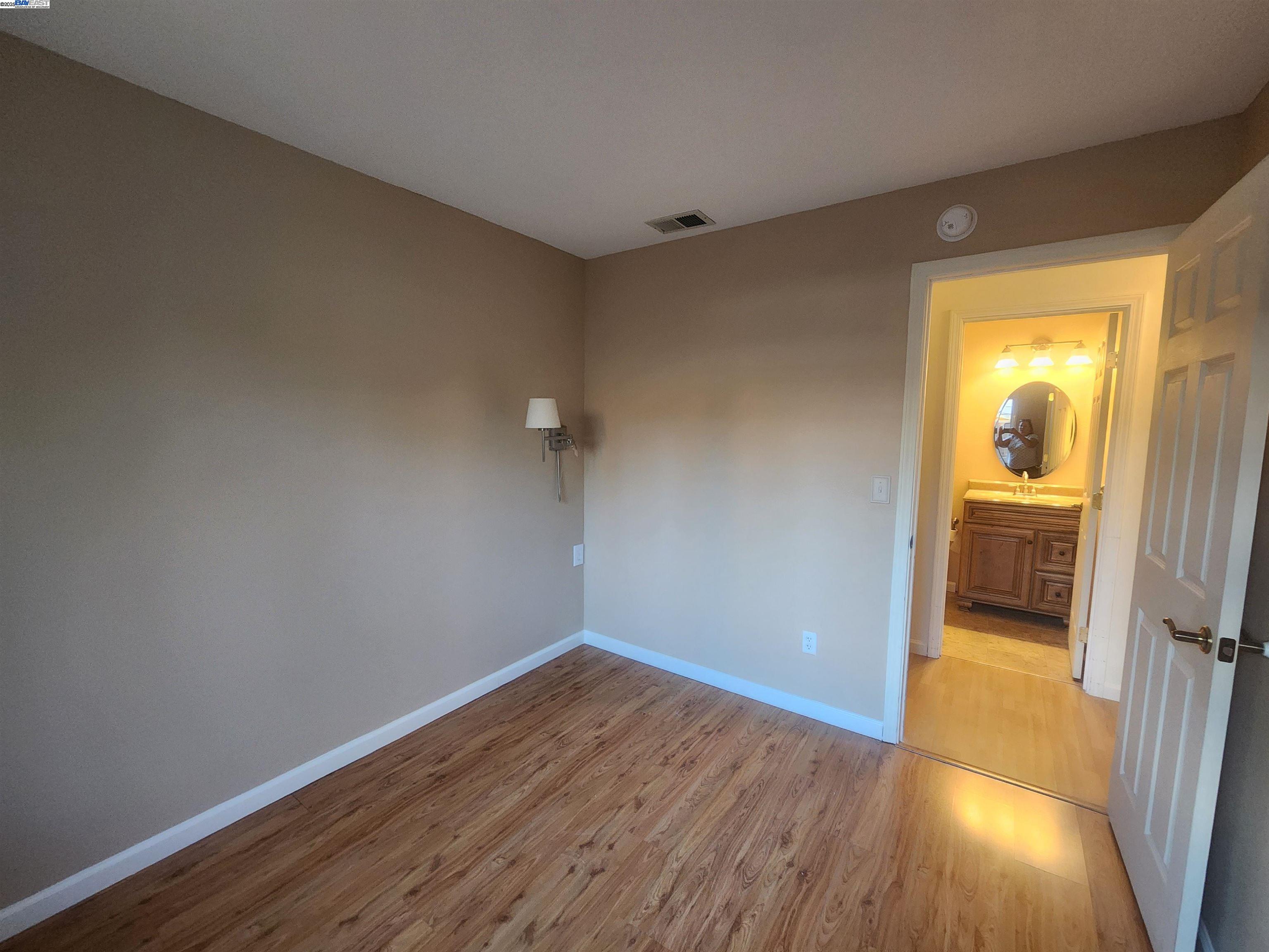 1733 Carnation Cir, Livermore, California 94551, 4 Bedrooms Bedrooms, 8 Rooms Rooms,2 BathroomsBathrooms,Residential Lease,For Rent,1733 Carnation Cir,41101771