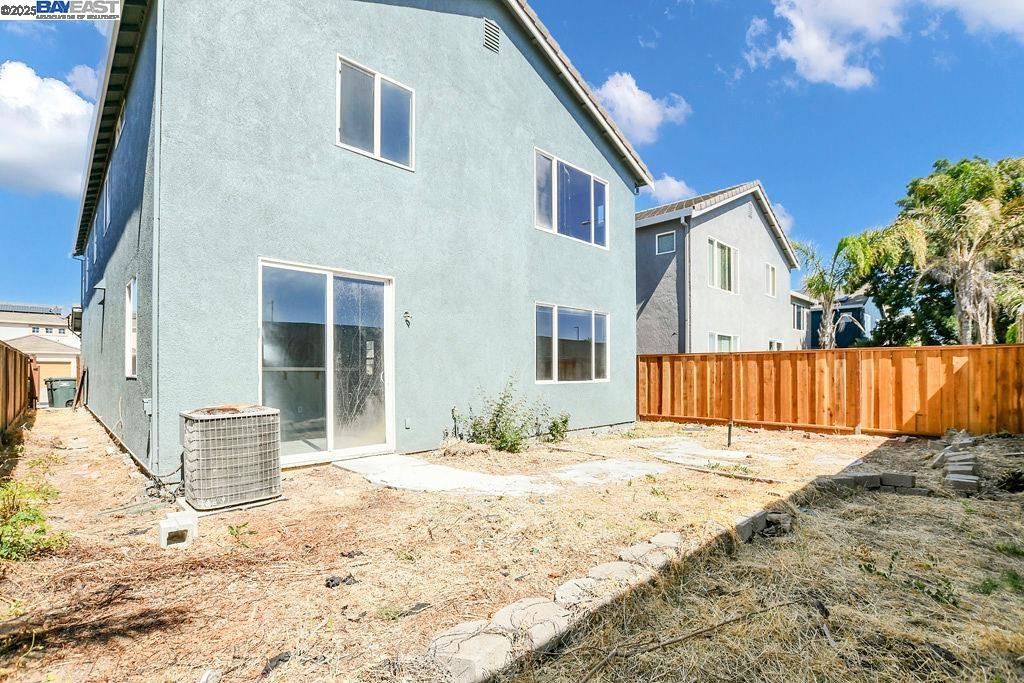 Detail Gallery Image 30 of 30 For 3681 Yacht Dr, Discovery Bay,  CA 94505 - 4 Beds | 2/1 Baths