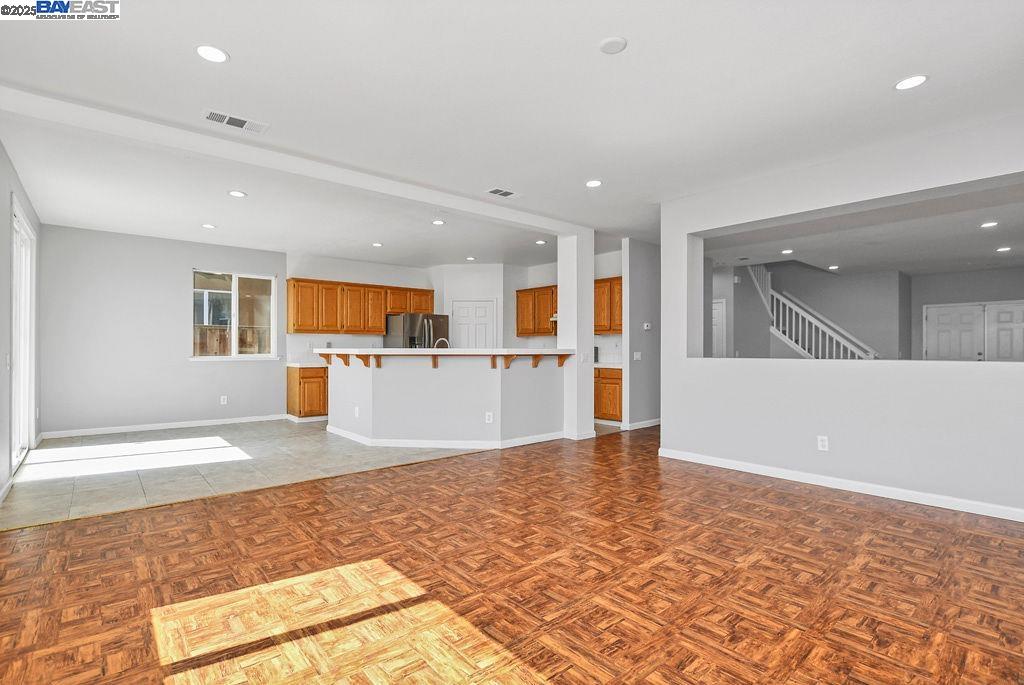 Detail Gallery Image 9 of 30 For 3681 Yacht Dr, Discovery Bay,  CA 94505 - 4 Beds | 2/1 Baths