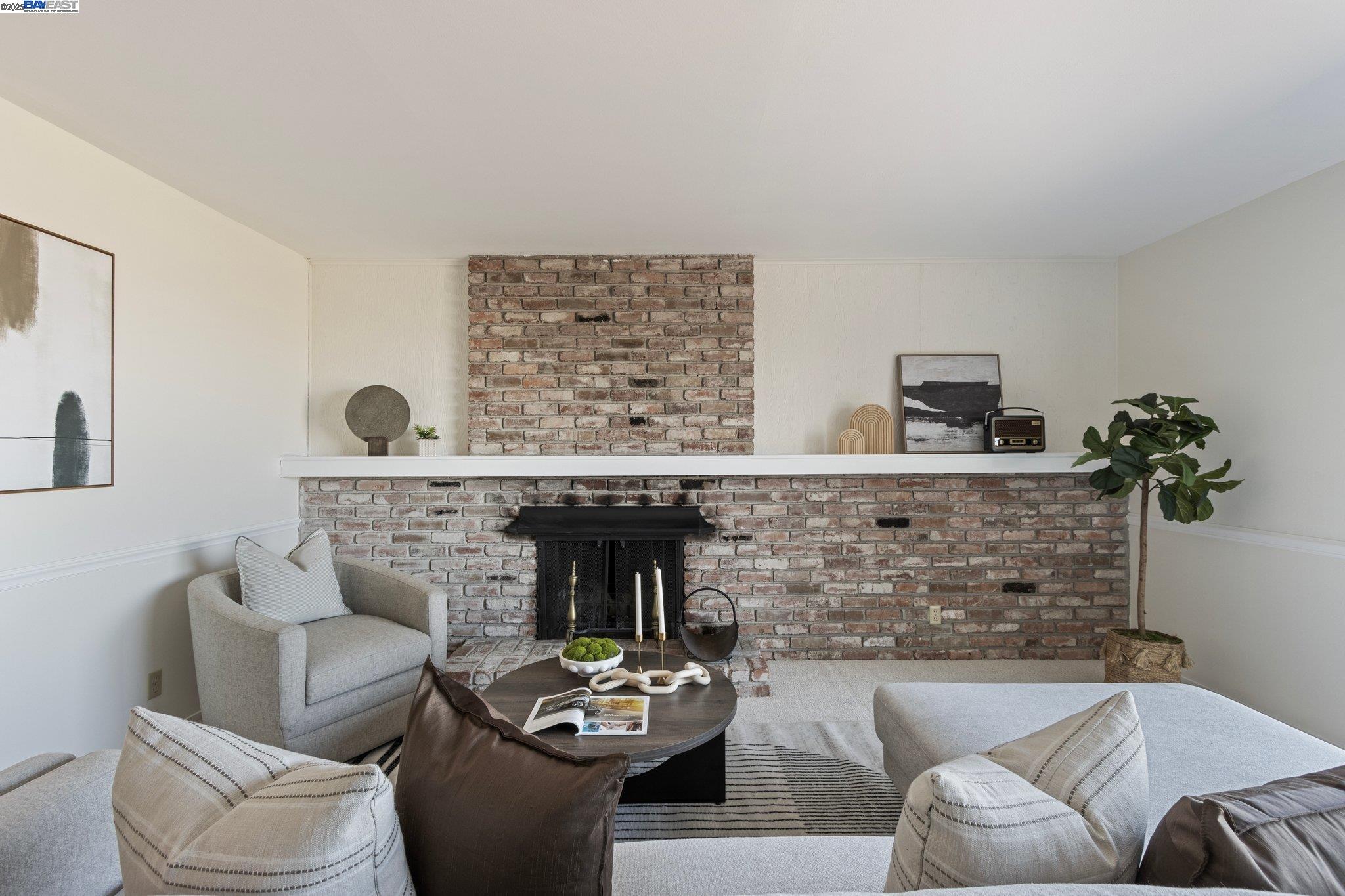 Detail Gallery Image 14 of 33 For 535 Vannier Dr, Belmont,  CA 94002 - 4 Beds | 2 Baths