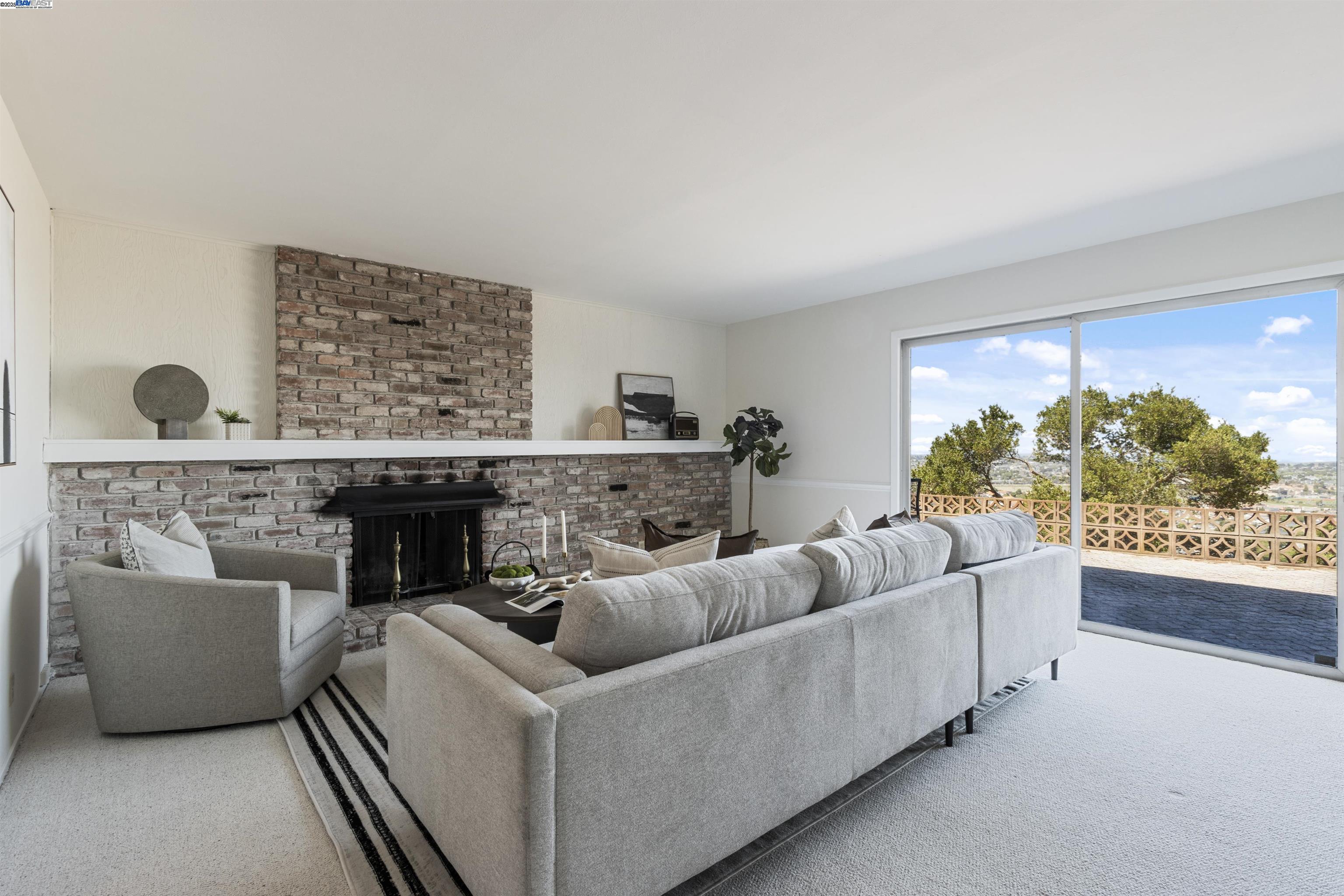 Detail Gallery Image 15 of 33 For 535 Vannier Dr, Belmont,  CA 94002 - 4 Beds | 2 Baths