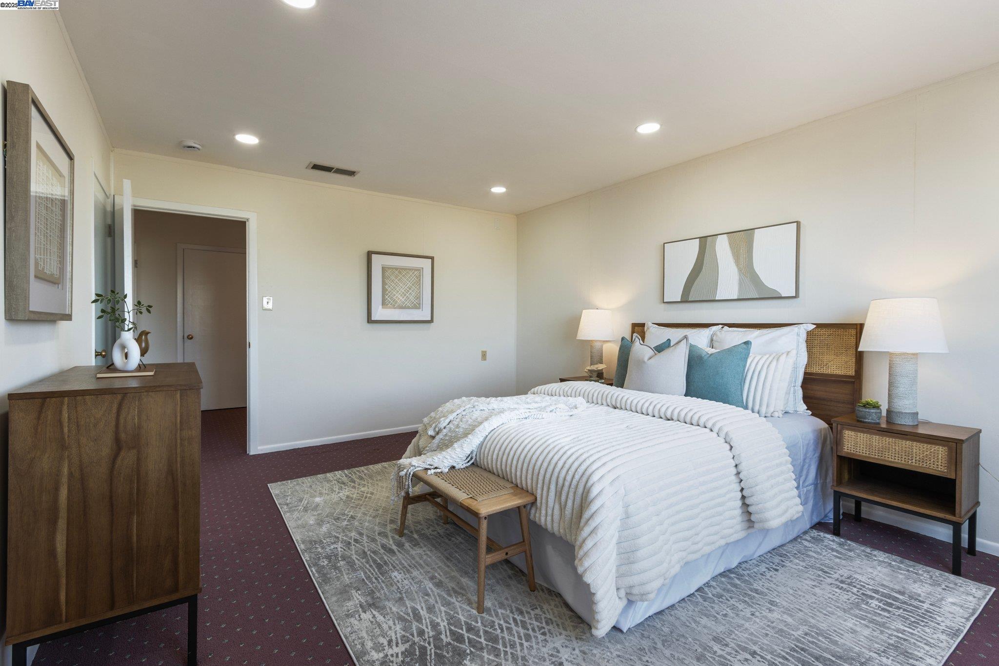 Detail Gallery Image 16 of 33 For 535 Vannier Dr, Belmont,  CA 94002 - 4 Beds | 2 Baths