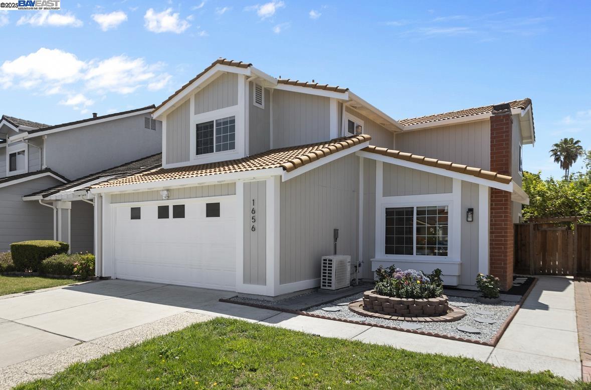 Detail Gallery Image 1 of 48 For 1656 Briarcrest Ct, San Jose,  CA 95131 - 4 Beds | 2/1 Baths