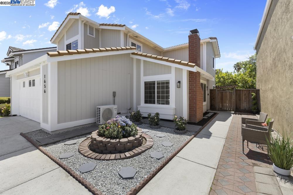 Detail Gallery Image 4 of 48 For 1656 Briarcrest Ct, San Jose,  CA 95131 - 4 Beds | 2/1 Baths