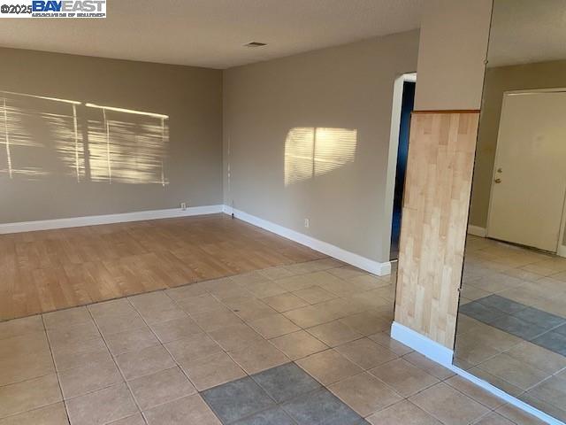 Photo #2: 41101781 Listing 