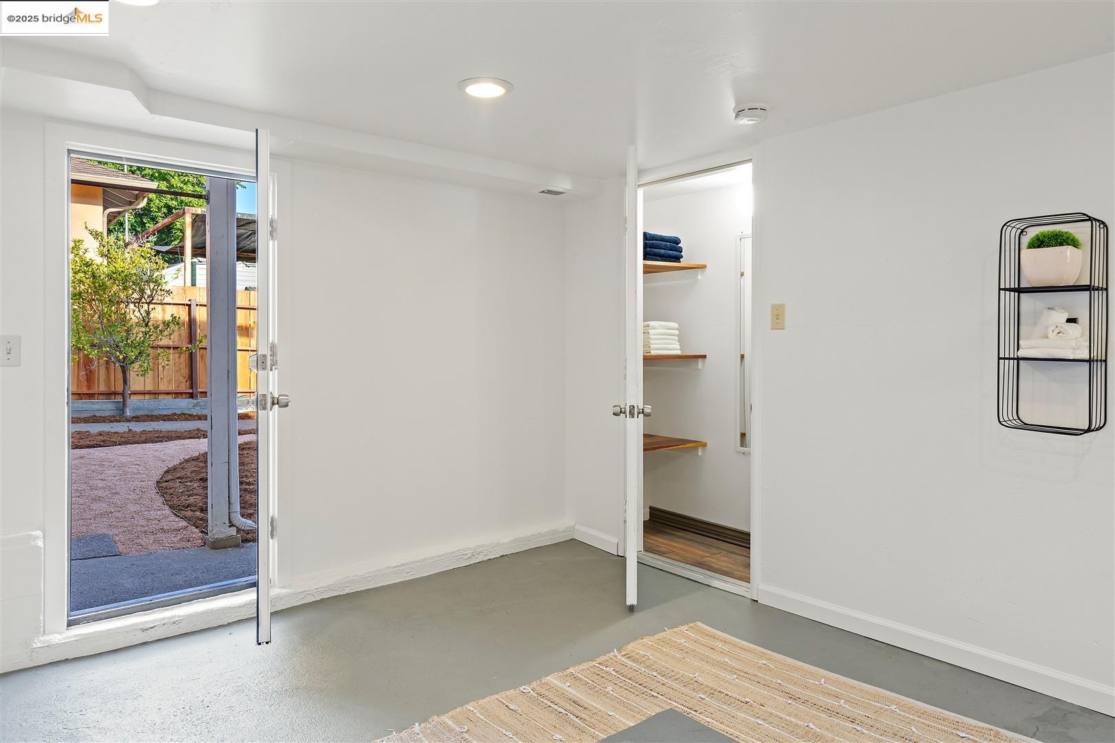 Detail Gallery Image 34 of 53 For 8 Alta Loma, Benicia,  CA 94510 - 3 Beds | 2 Baths