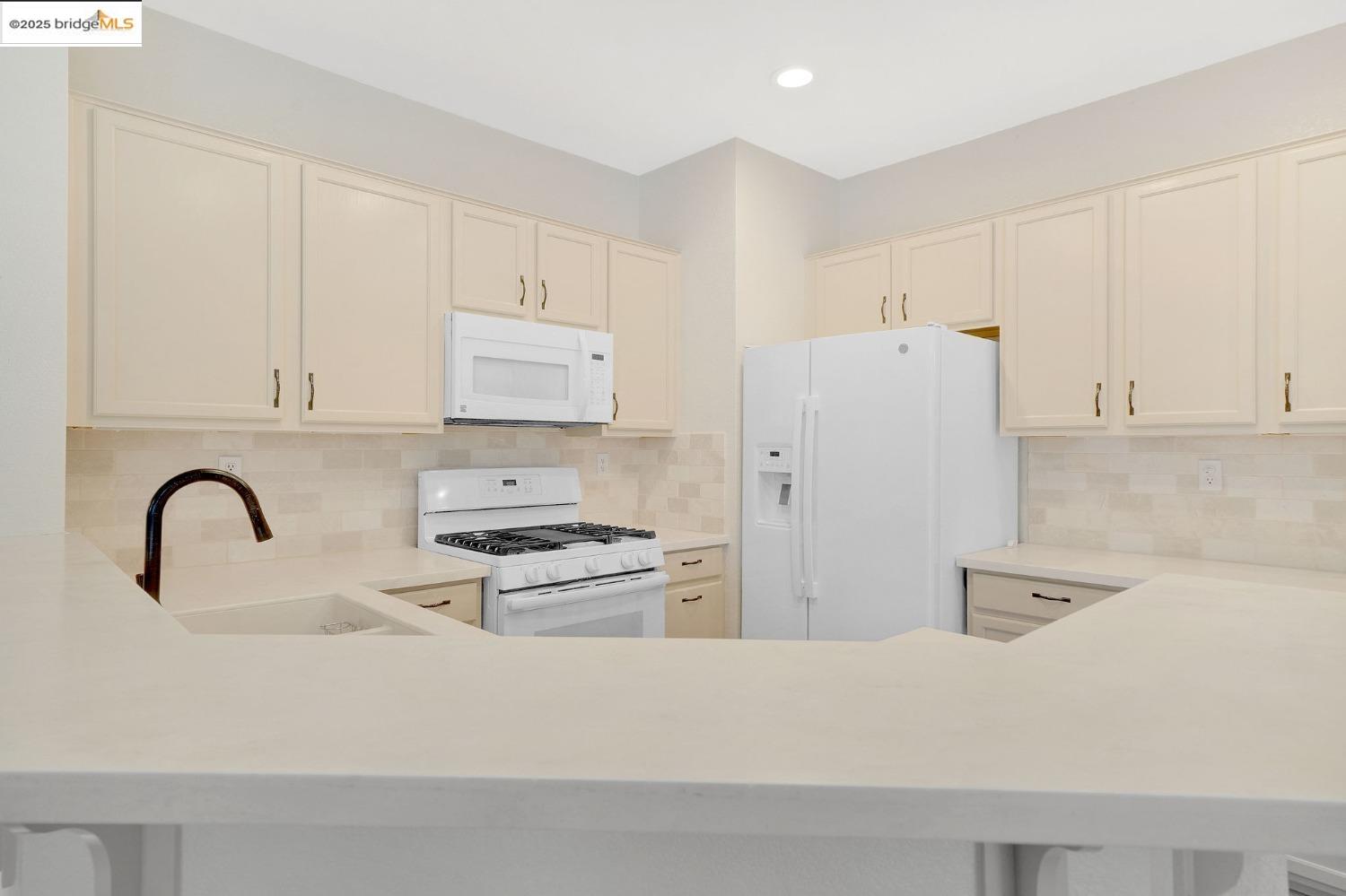Detail Gallery Image 15 of 42 For 359 Eagle Drive, Ione,  CA 95640-4501 - 3 Beds | 2 Baths