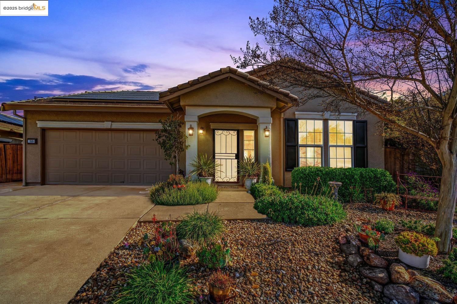 Detail Gallery Image 4 of 42 For 359 Eagle Drive, Ione,  CA 95640-4501 - 3 Beds | 2 Baths