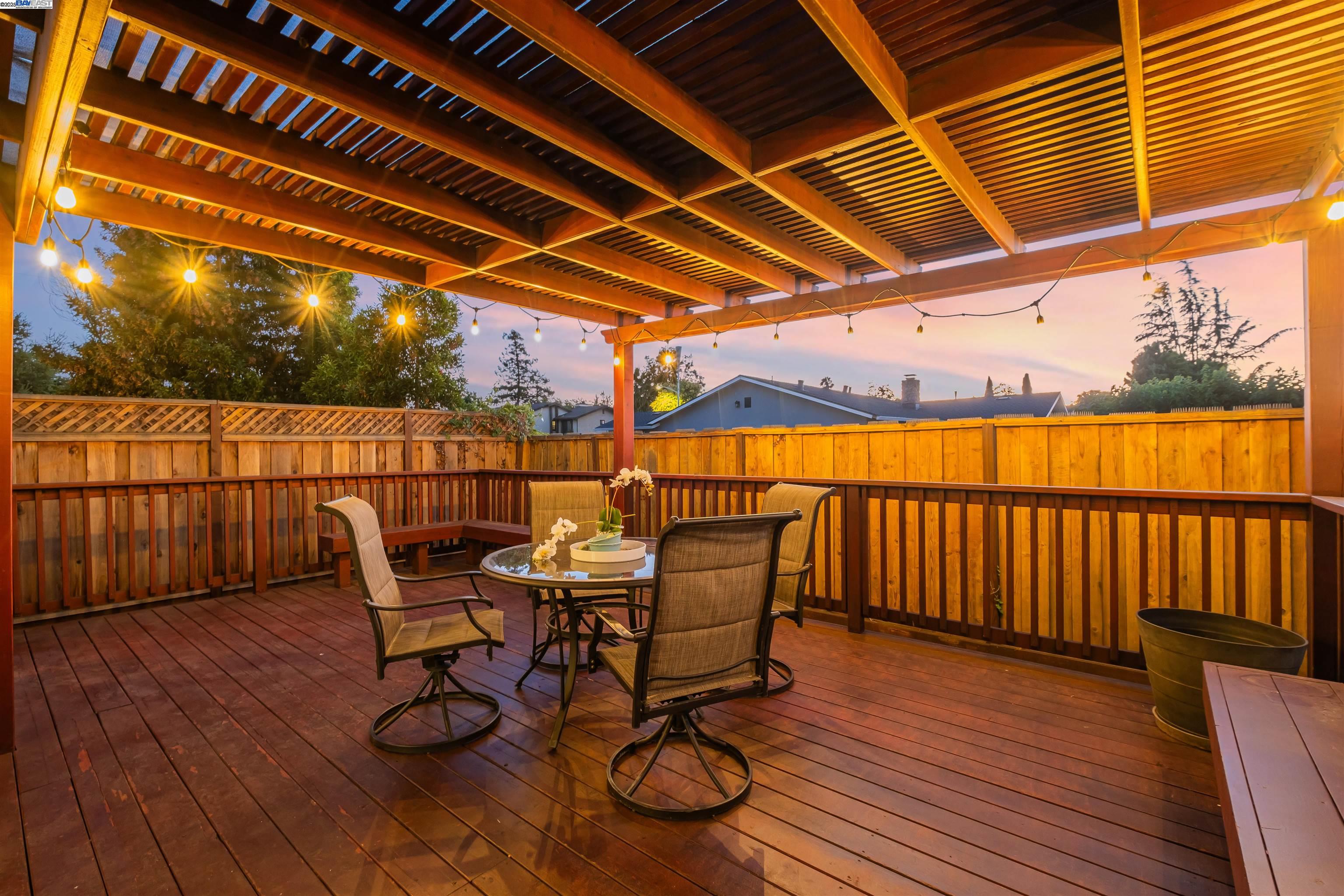 Detail Gallery Image 33 of 49 For 5965 Moores Ave, Newark,  CA 94560 - 3 Beds | 2 Baths