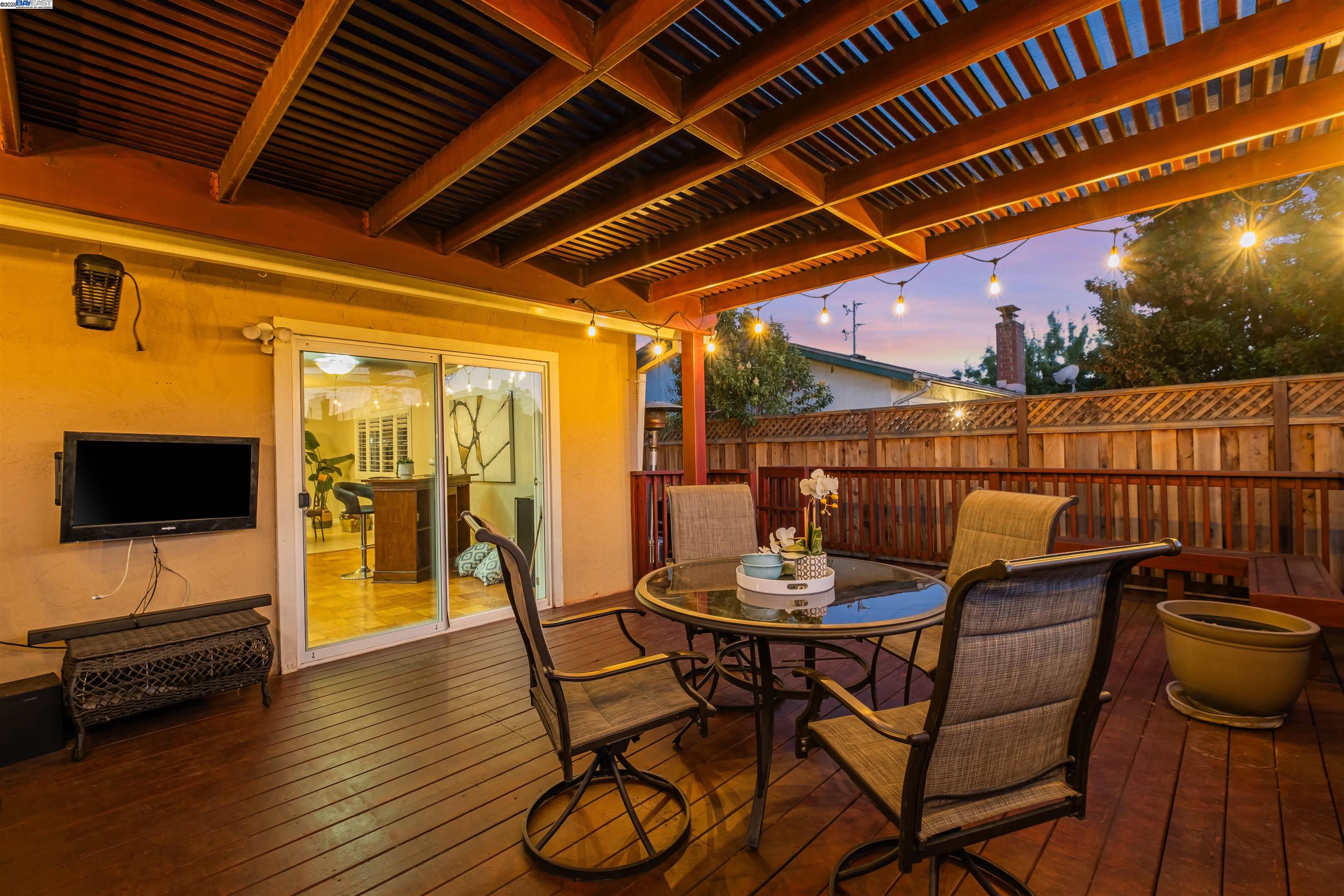 Detail Gallery Image 36 of 49 For 5965 Moores Ave, Newark,  CA 94560 - 3 Beds | 2 Baths
