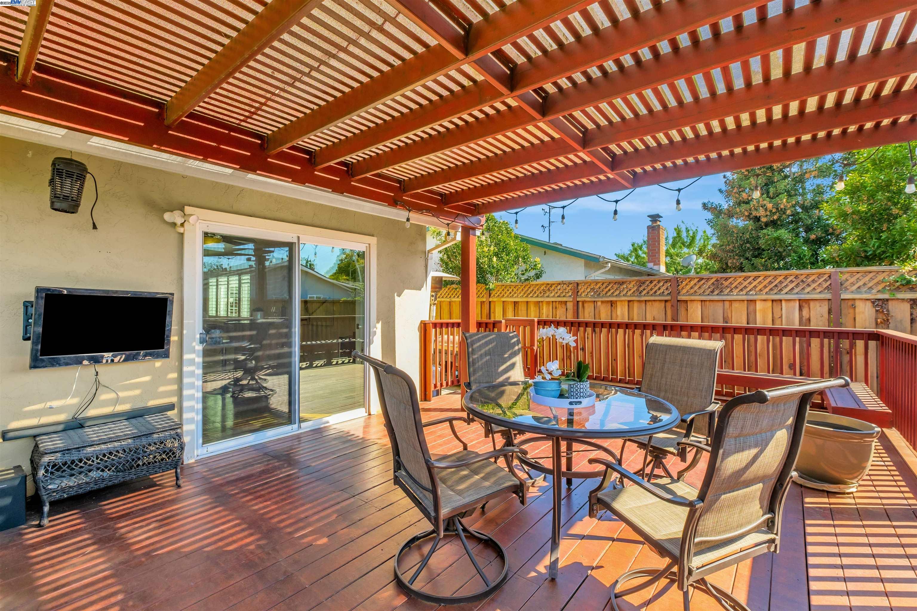 Detail Gallery Image 40 of 49 For 5965 Moores Ave, Newark,  CA 94560 - 3 Beds | 2 Baths