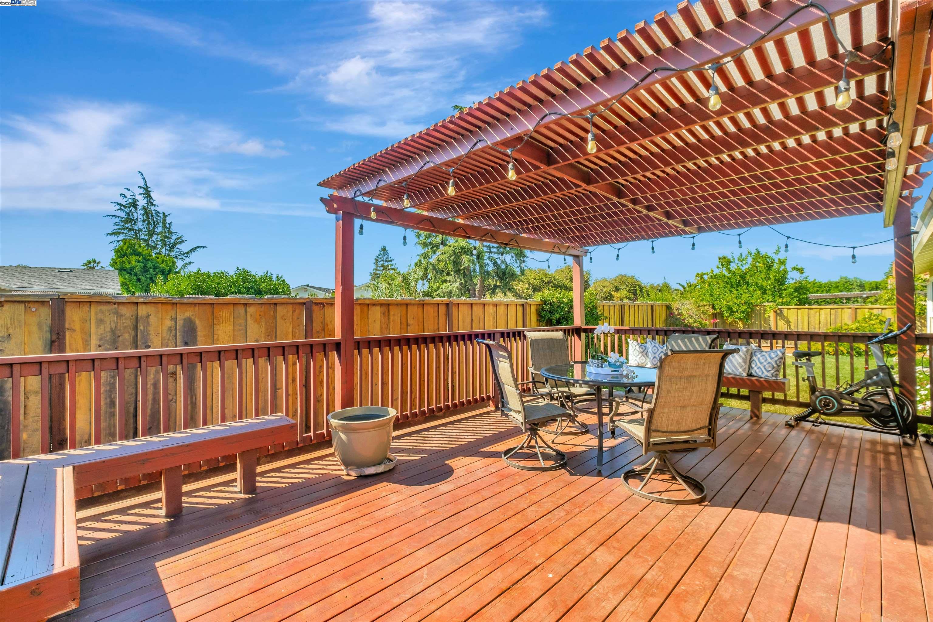 Detail Gallery Image 41 of 49 For 5965 Moores Ave, Newark,  CA 94560 - 3 Beds | 2 Baths