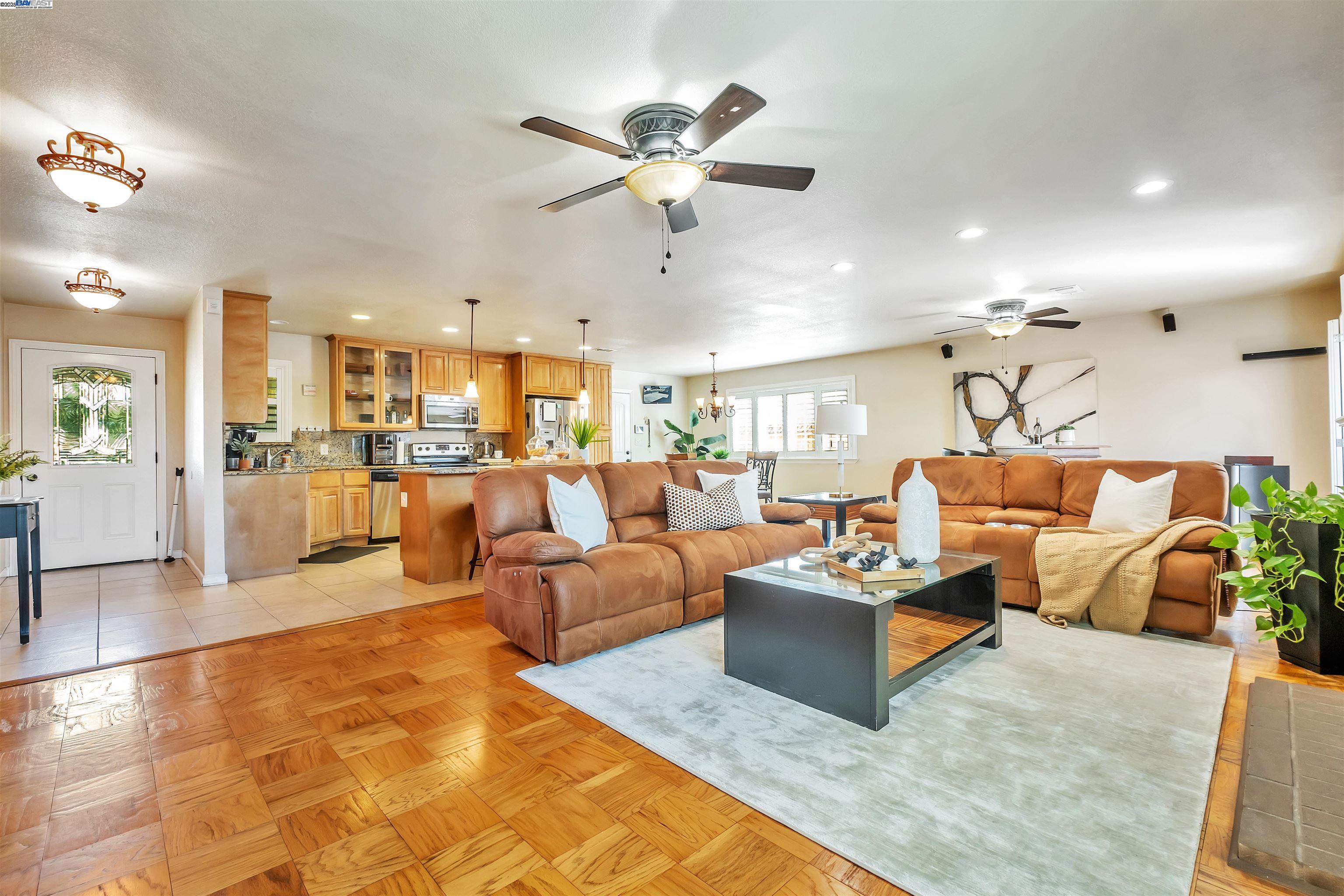 Detail Gallery Image 10 of 49 For 5965 Moores Ave, Newark,  CA 94560 - 3 Beds | 2 Baths