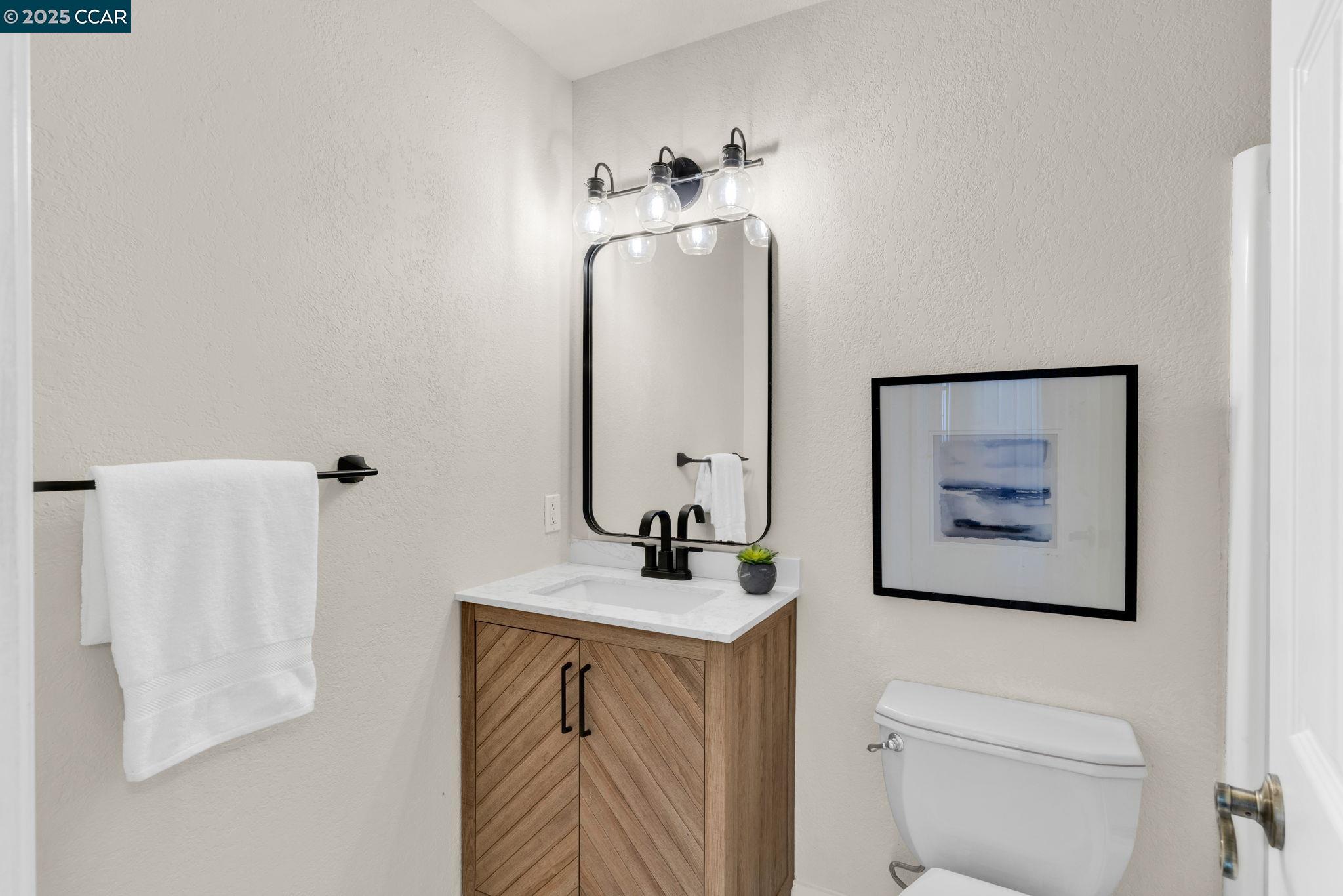 Detail Gallery Image 18 of 27 For 7 Clark Creek Circle, Clayton,  CA 94517-1627 - 3 Beds | 2 Baths