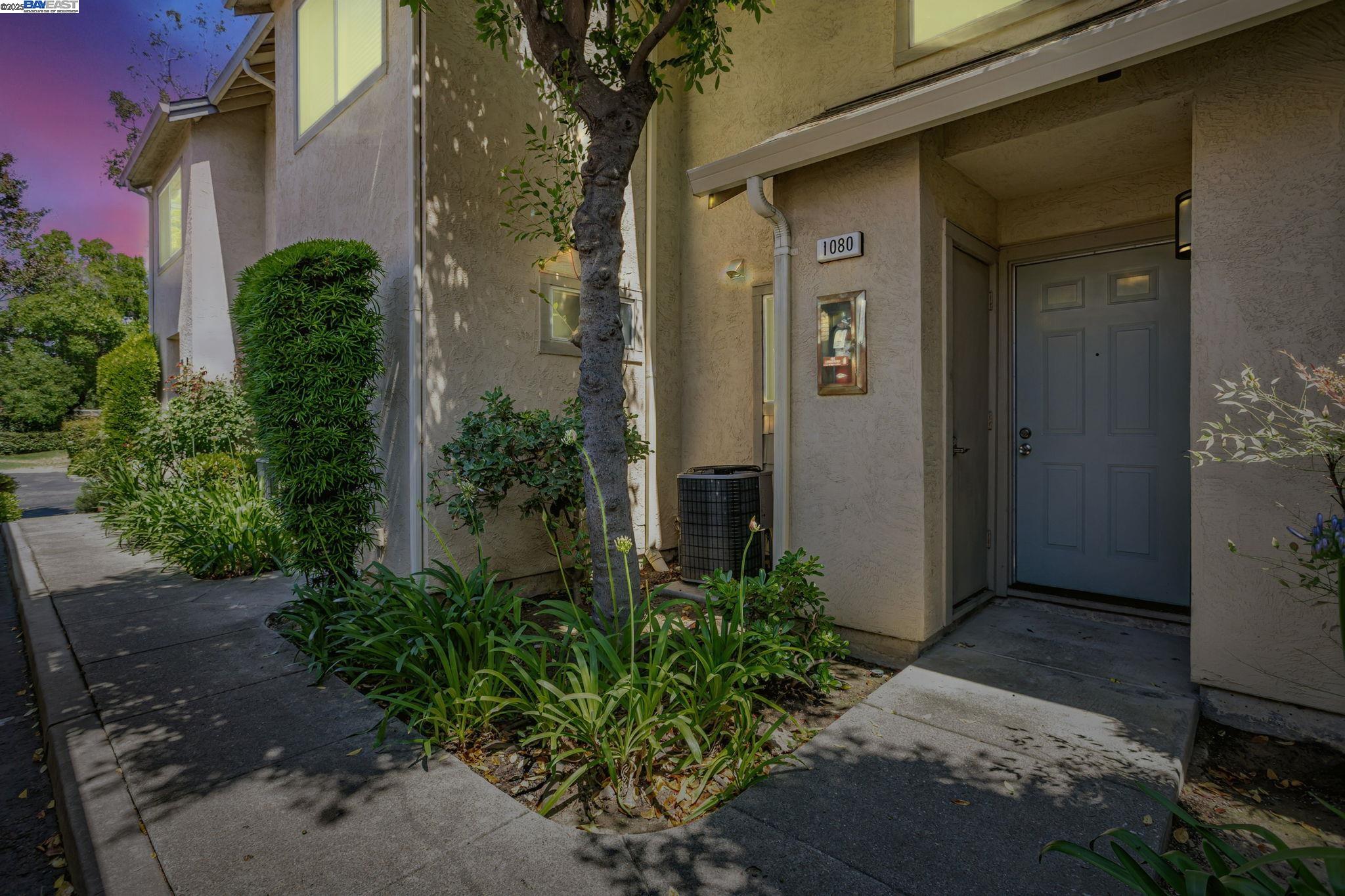 Detail Gallery Image 40 of 41 For 1080 Summerain Ct, San Jose,  CA 95122 - 2 Beds | 2/1 Baths